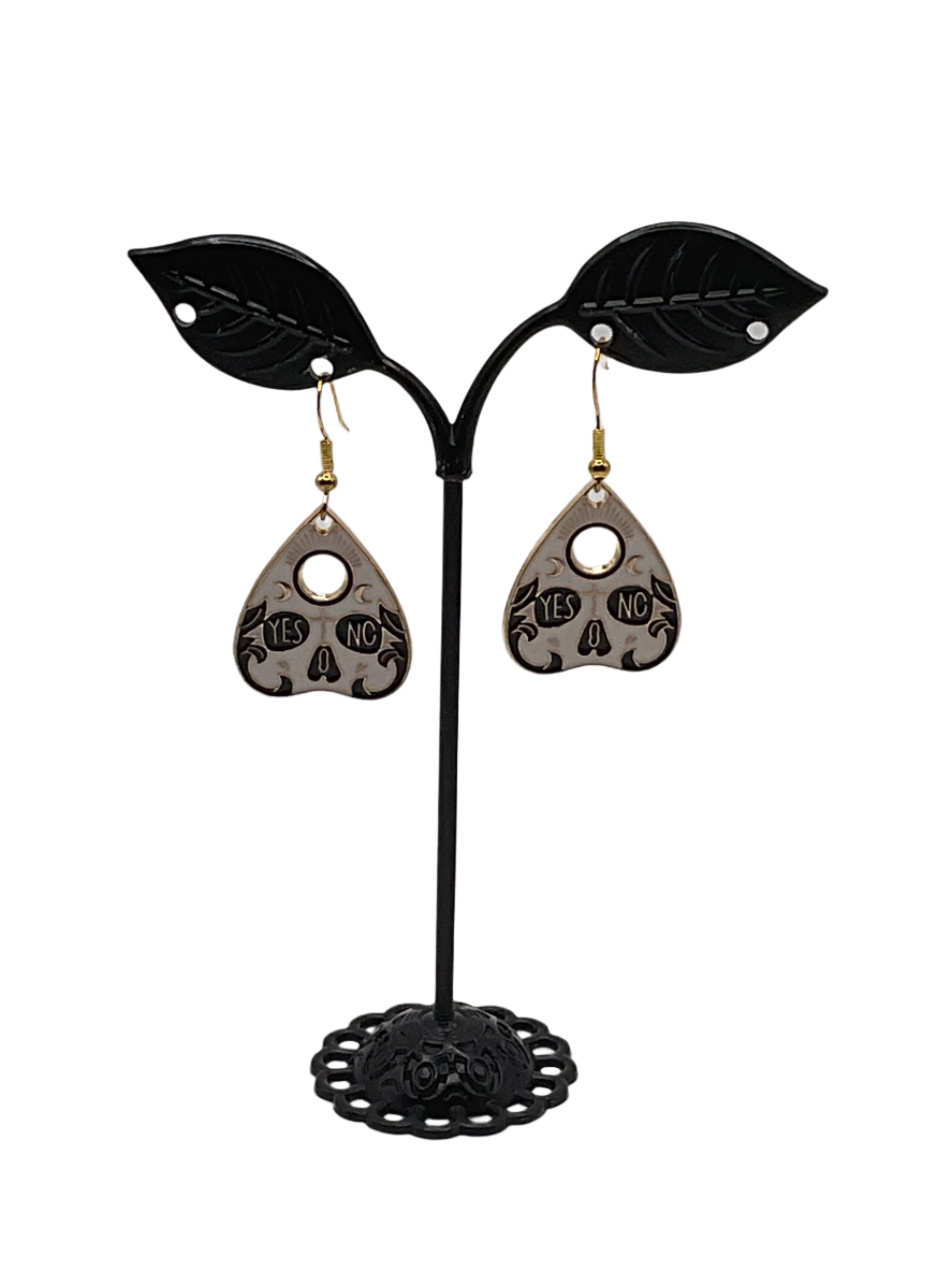 खोपड़ी उइजा प्लैंचेट बालियां