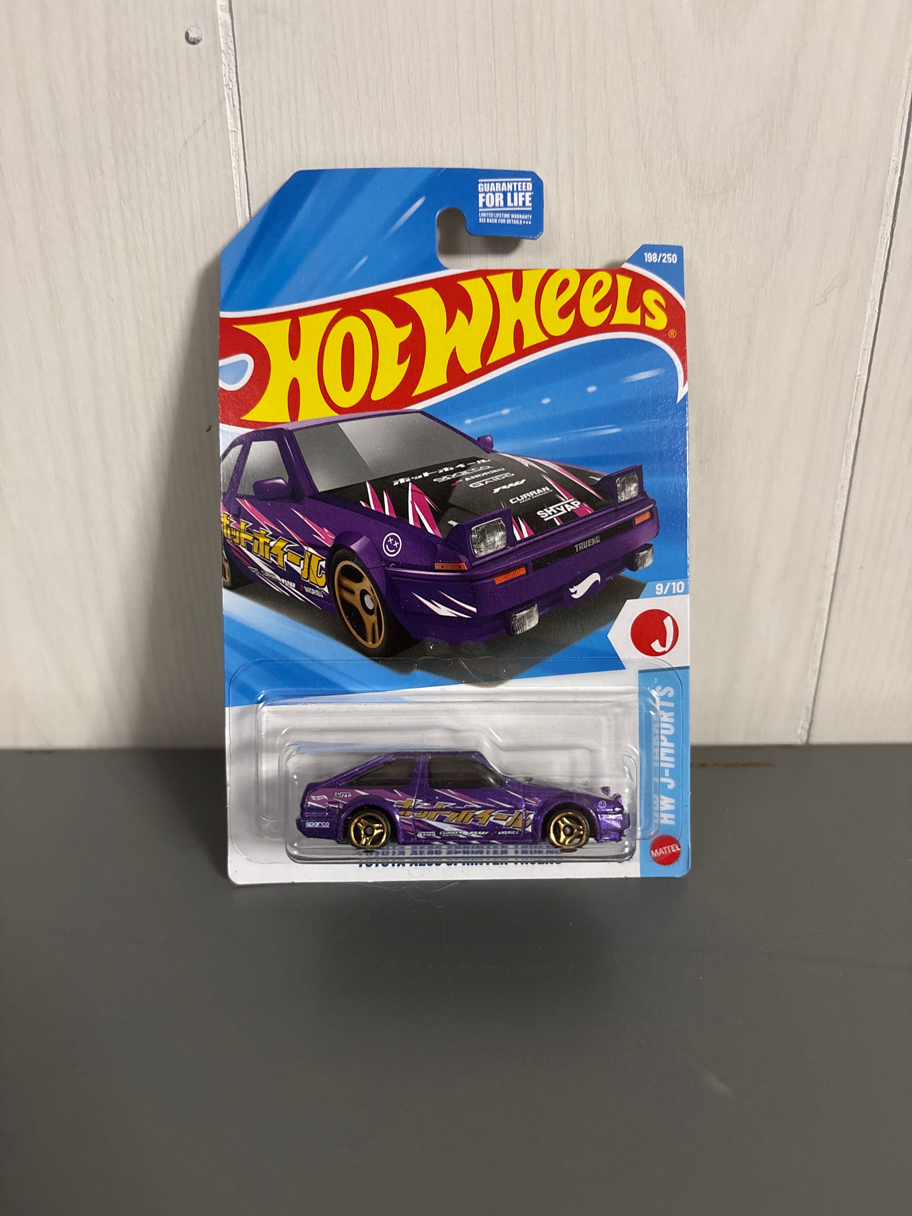 Hot Wheels Toyota AE86 Sprinter Trueno Diecast
