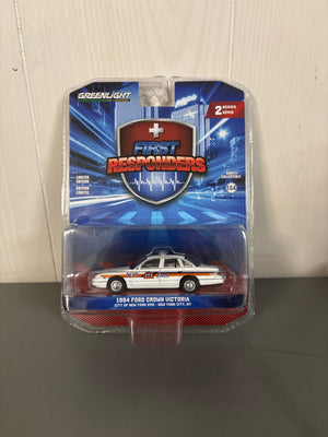Greenlight 1994 Ford Crown Victoria Diecast white