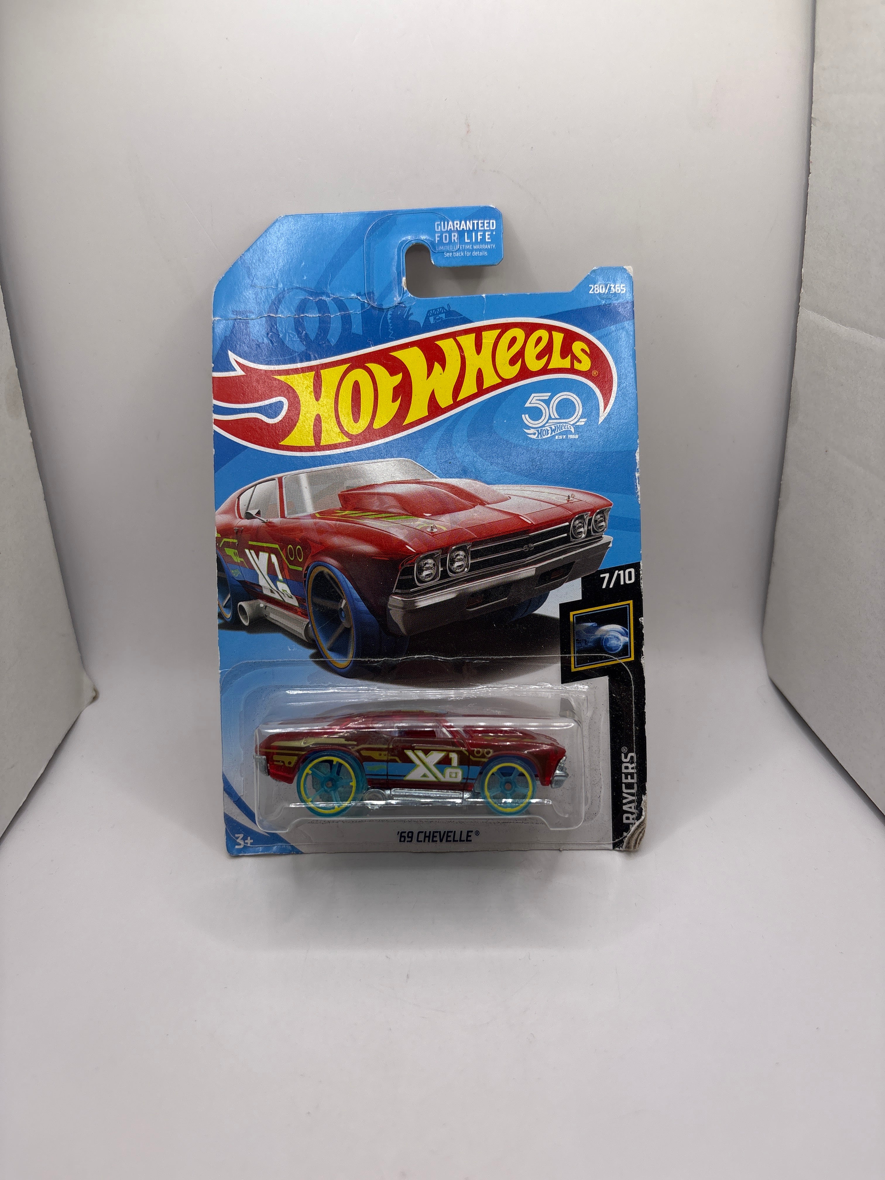 Hot Wheels 69 Chevelle Diecast red