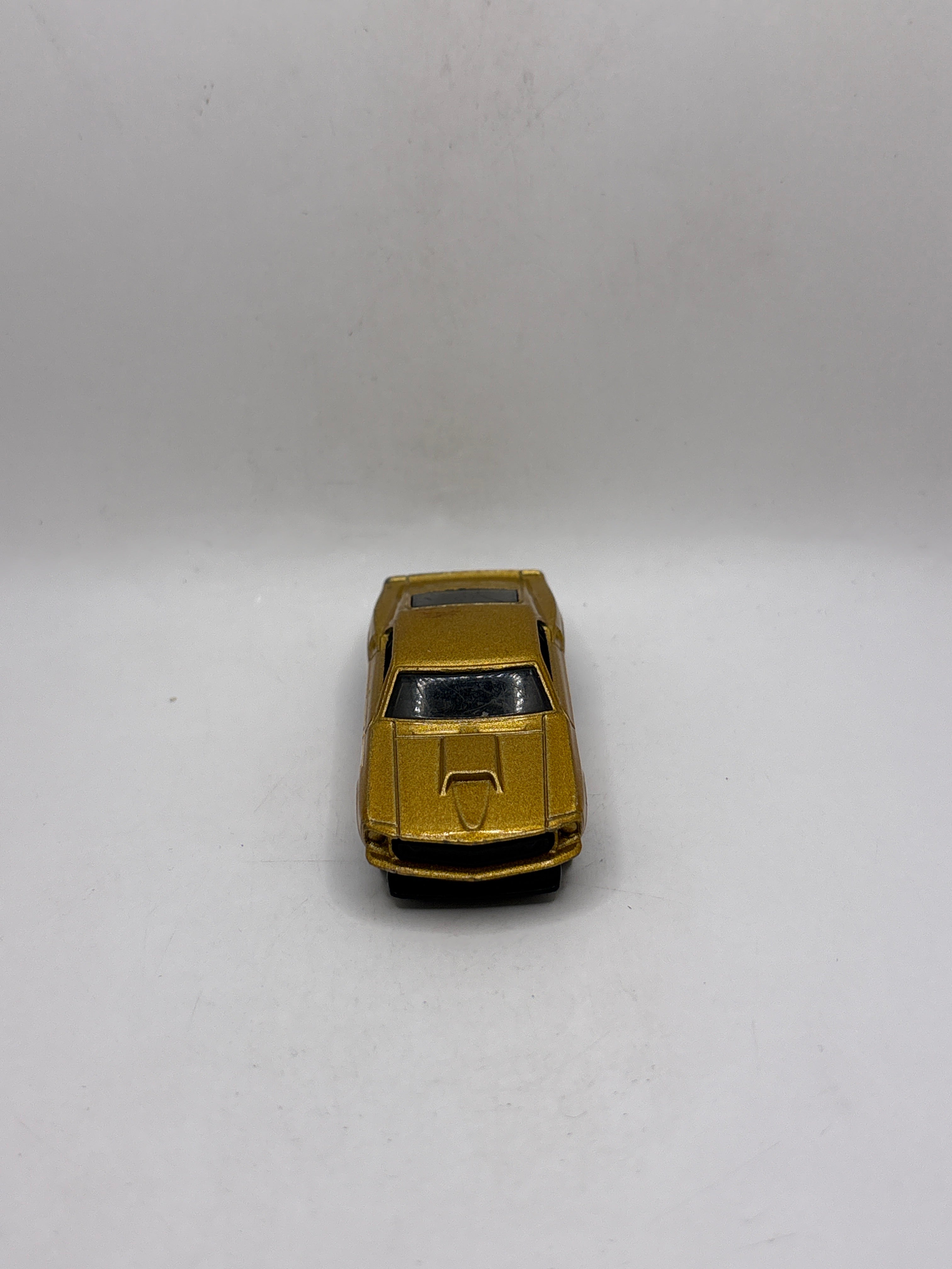 Hot Wheels 69 Ford Mustang Diecast gold
