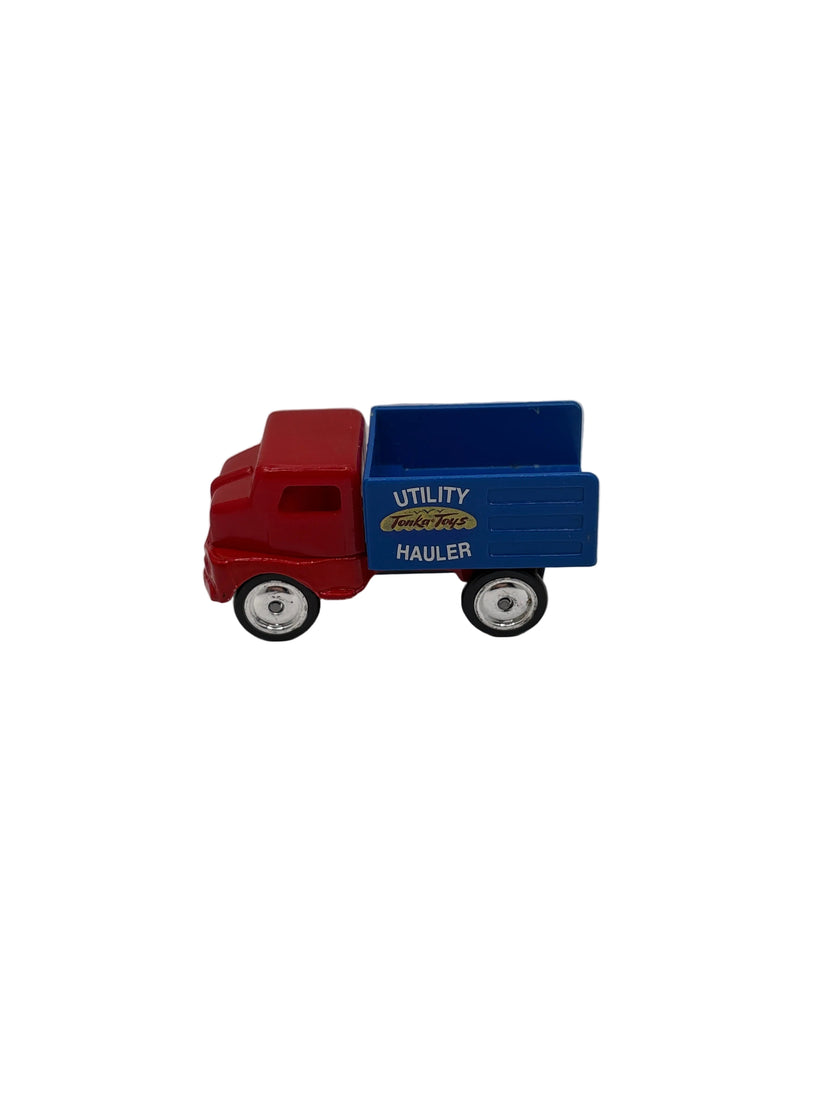 Maisto Utility Hauler Diecast red