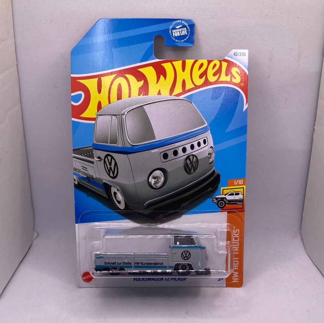 Hot Wheels Volkswagen T2 Pickup Diecast