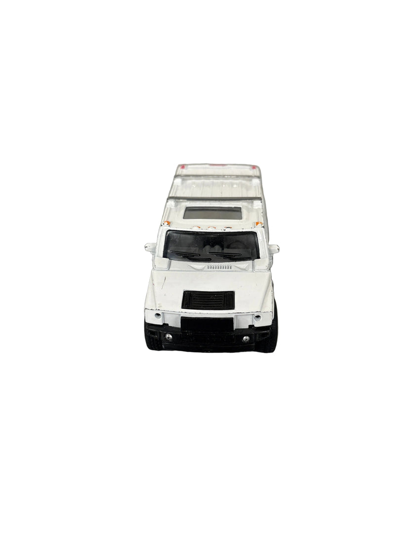 Kinsmart 2008 Hummer H2 SUV Diecast white