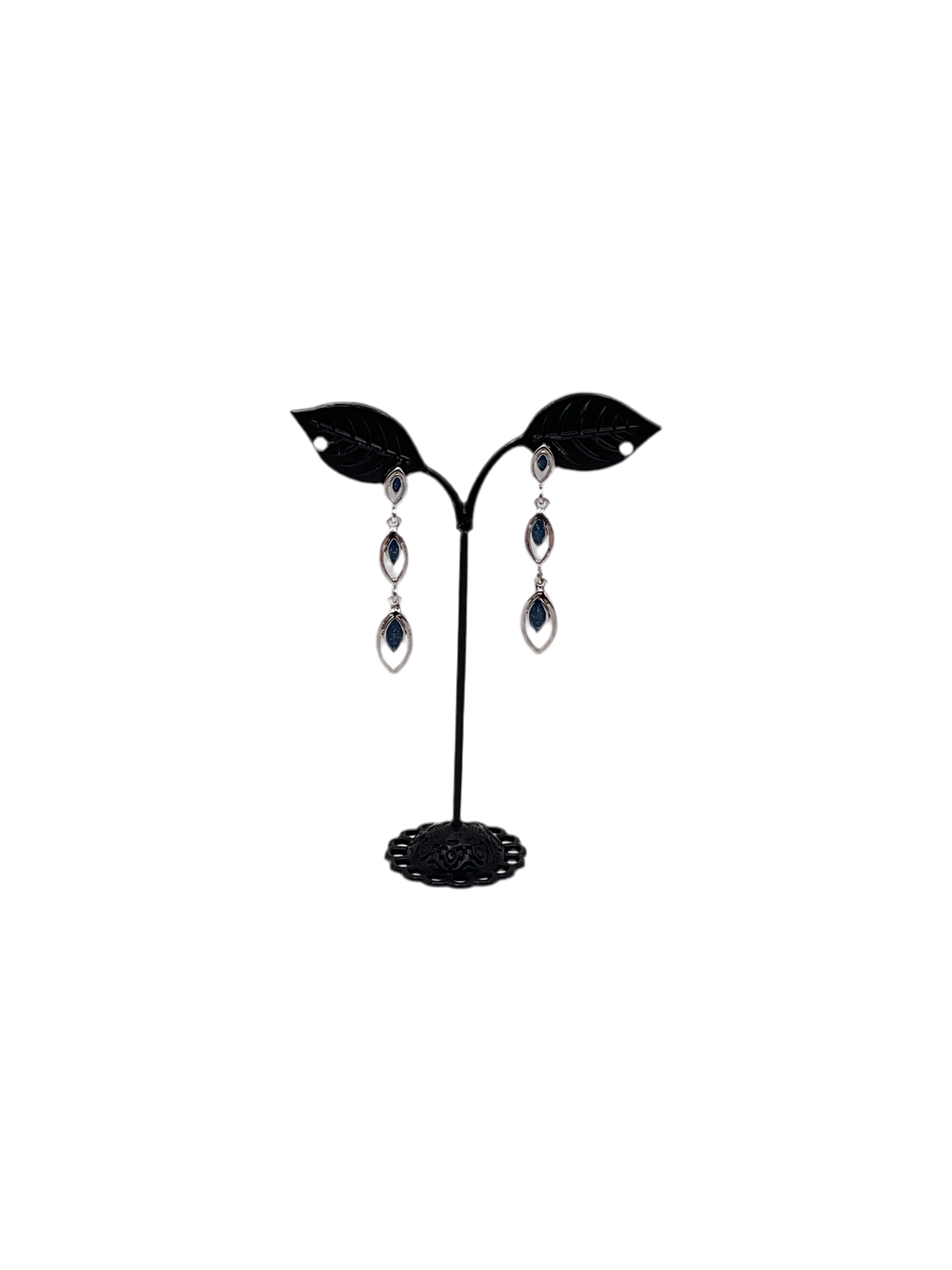 Silver stud/drop earrings