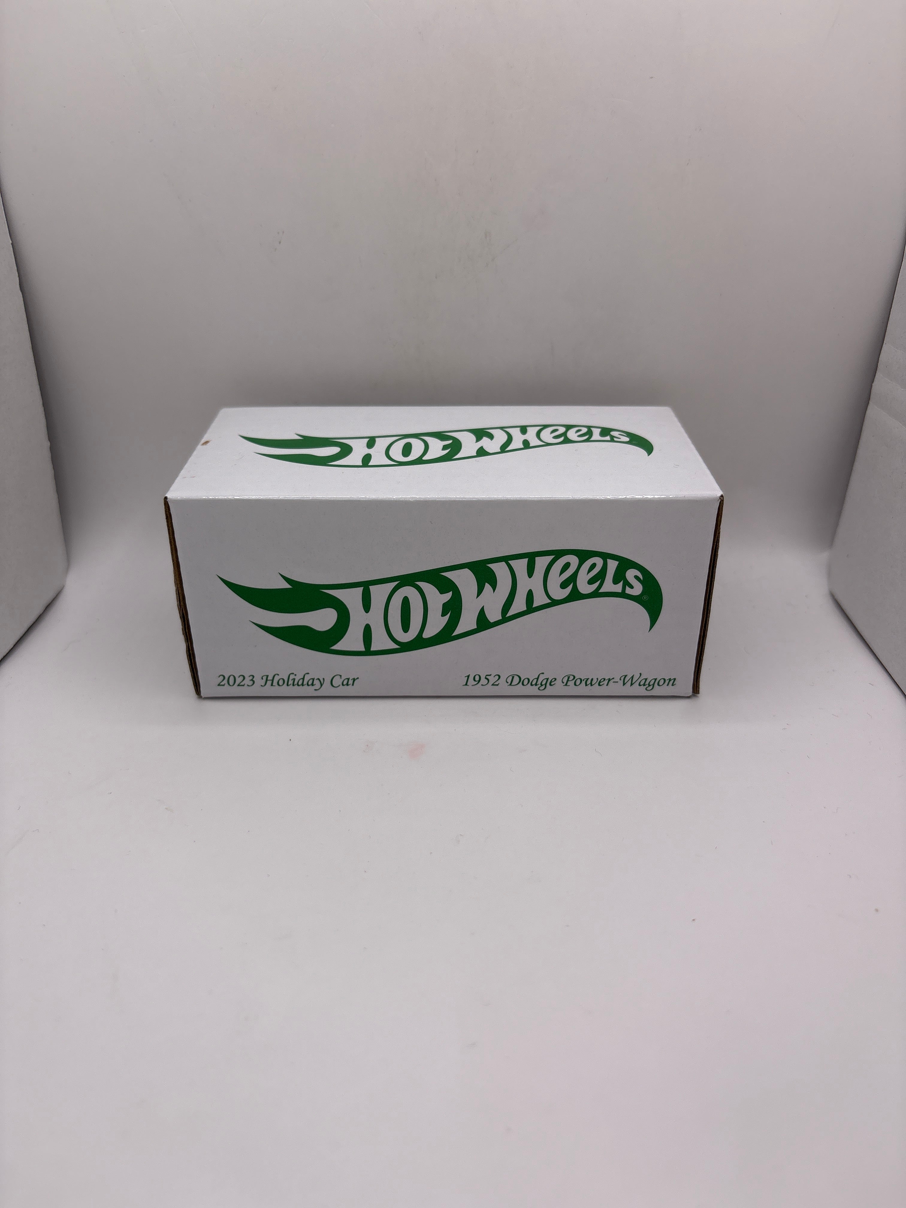 Hot Wheels 1952 Dodge Power Wagon Diecast