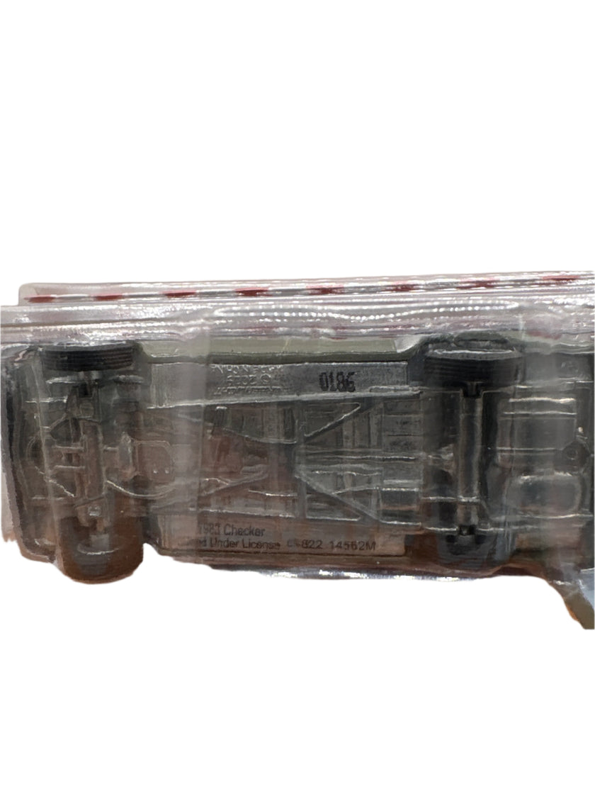 Greenlight 1982 Checker Marathon A12-E With Driver In Suit Diecast