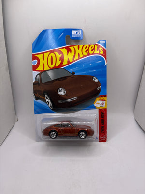 Hot Wheels 96 Porsche Carrera Diecast brown