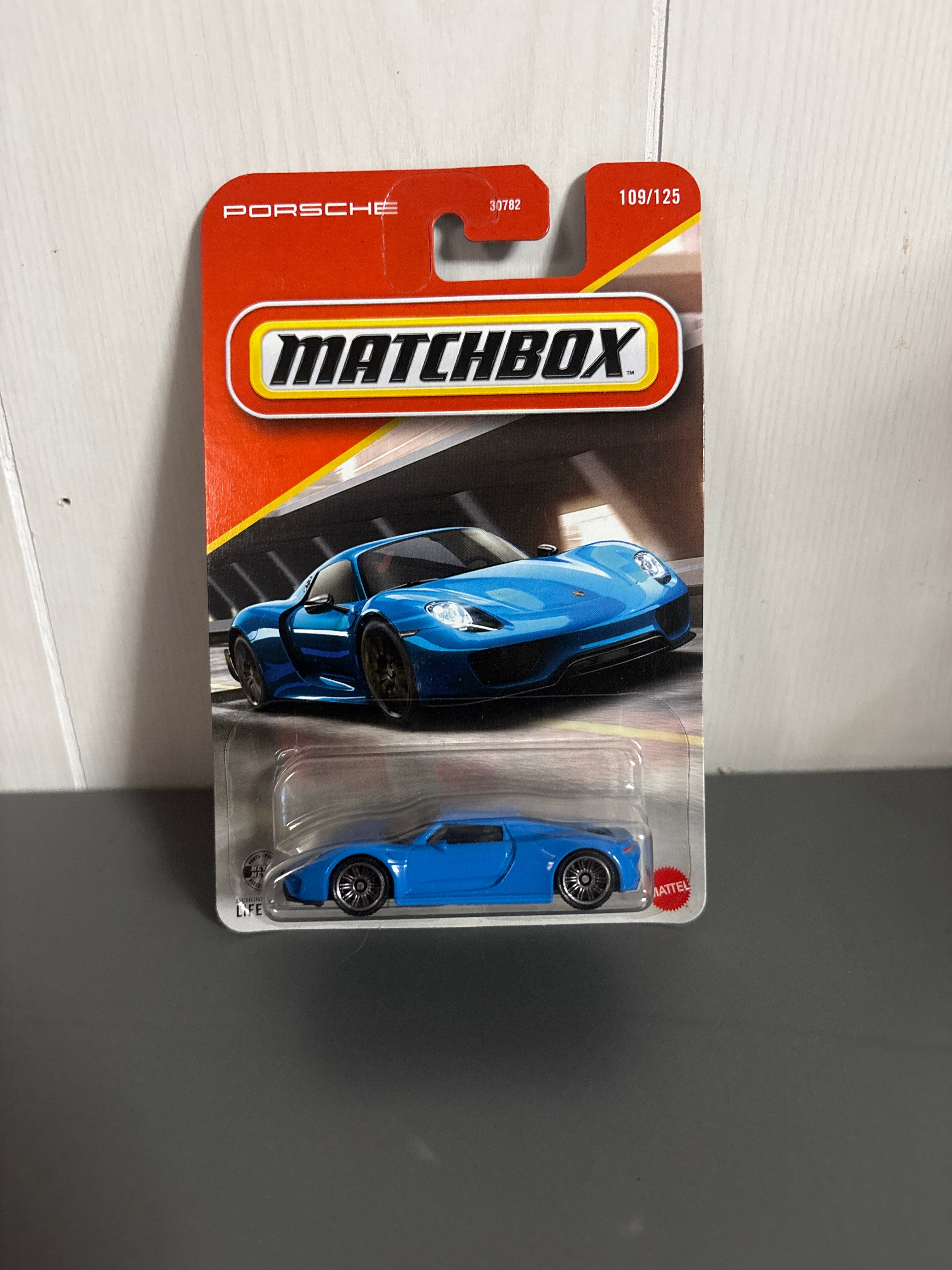 Matchbox Porsche 918 Spyder Diecast blue