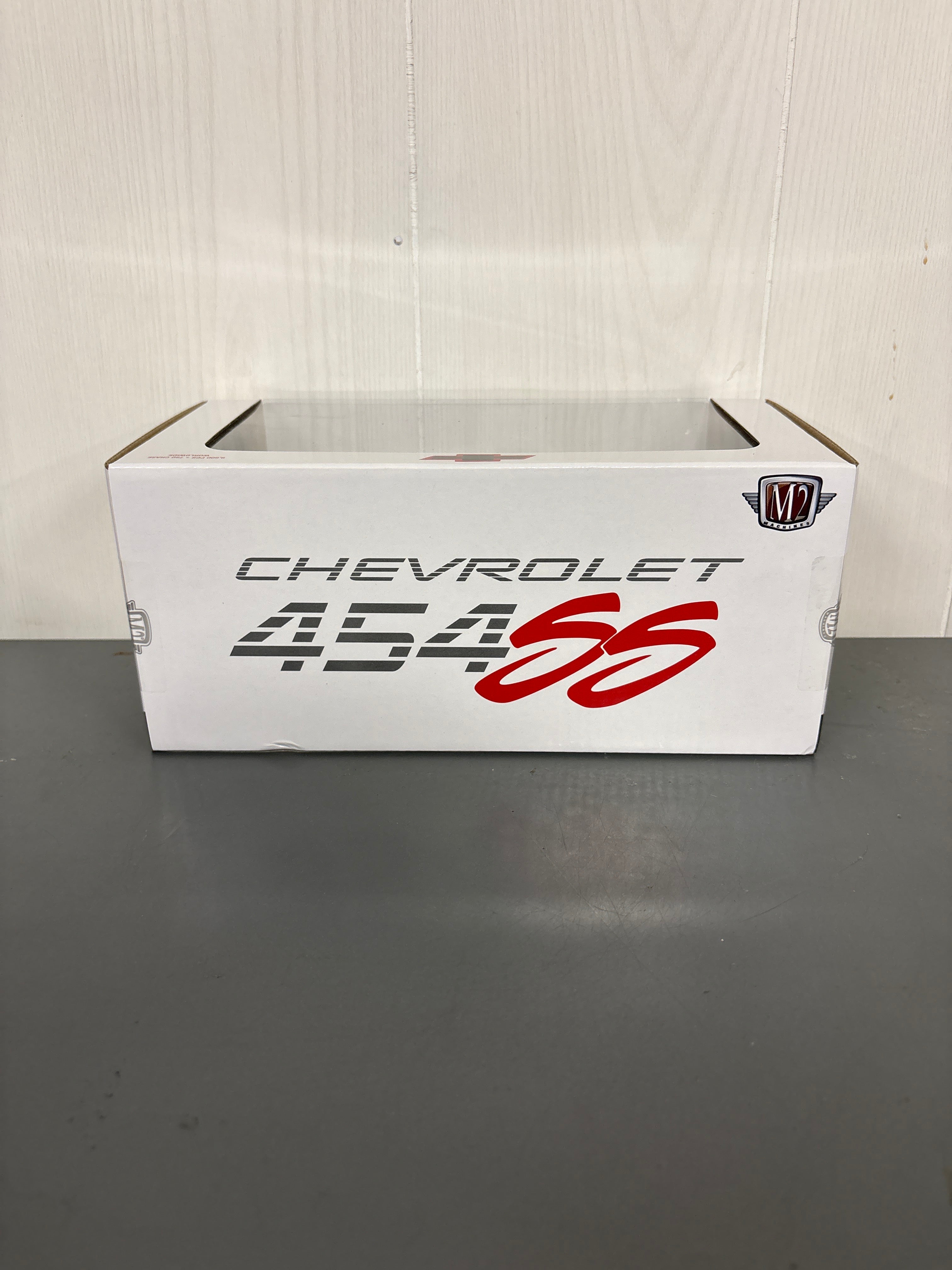M2 1993 Chevrolet C1500 SS 454 Diecast
