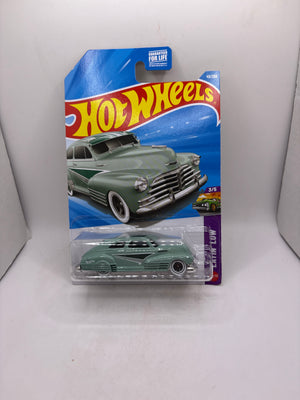 Hot Wheels 47 Chevy Fleetline Diecast green