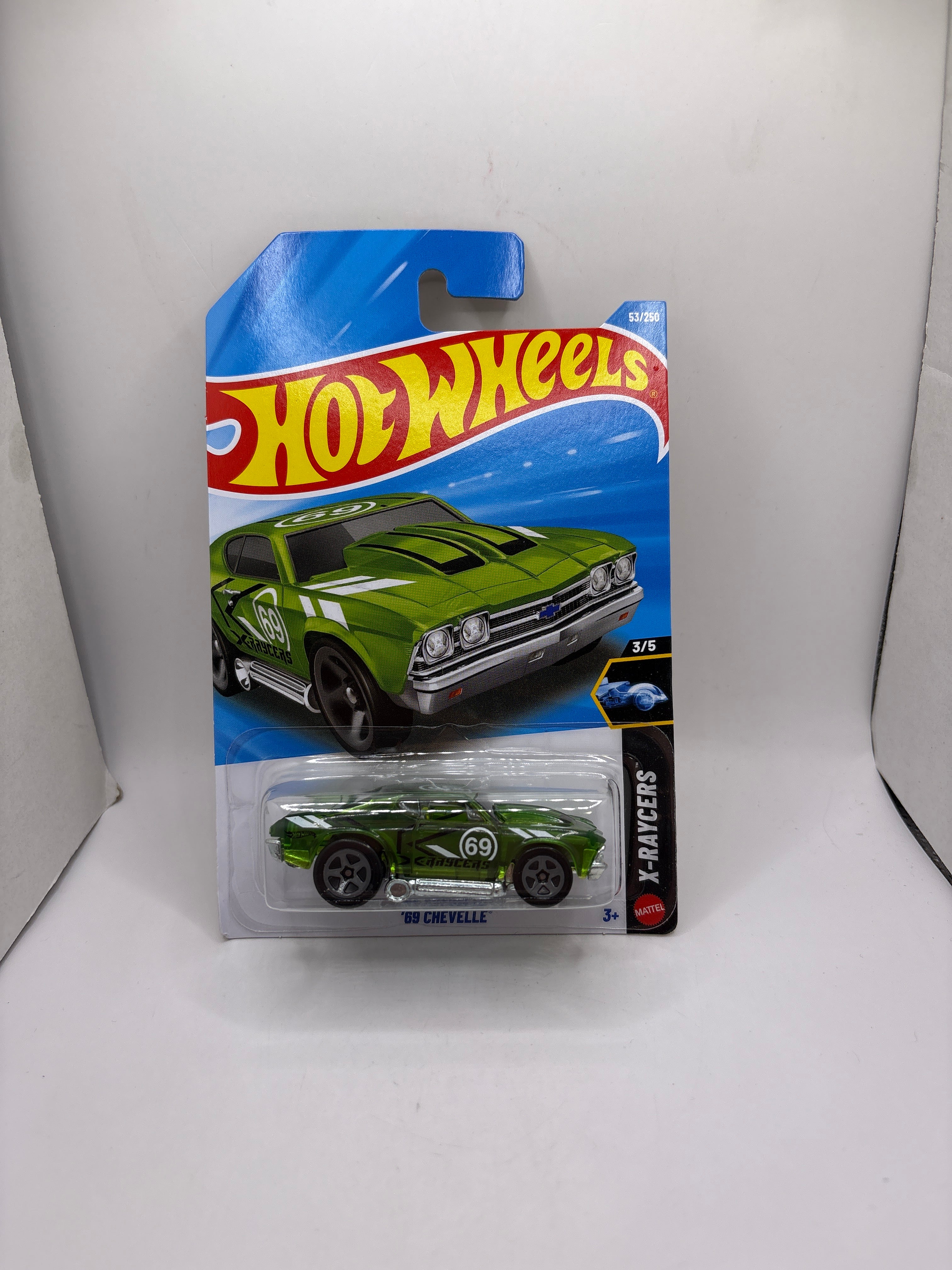 Hot Wheels 69 Chevelle Diecast green