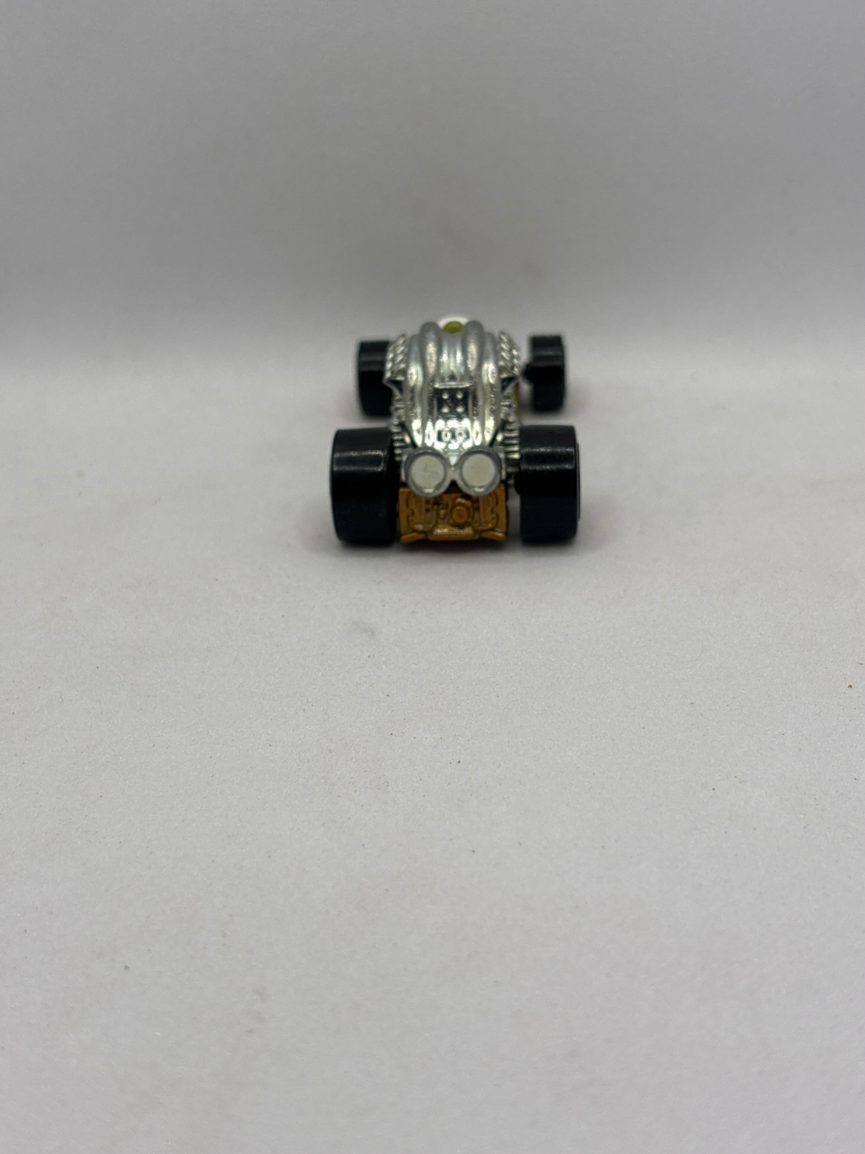 Hot Wheels Head Starter Diecast