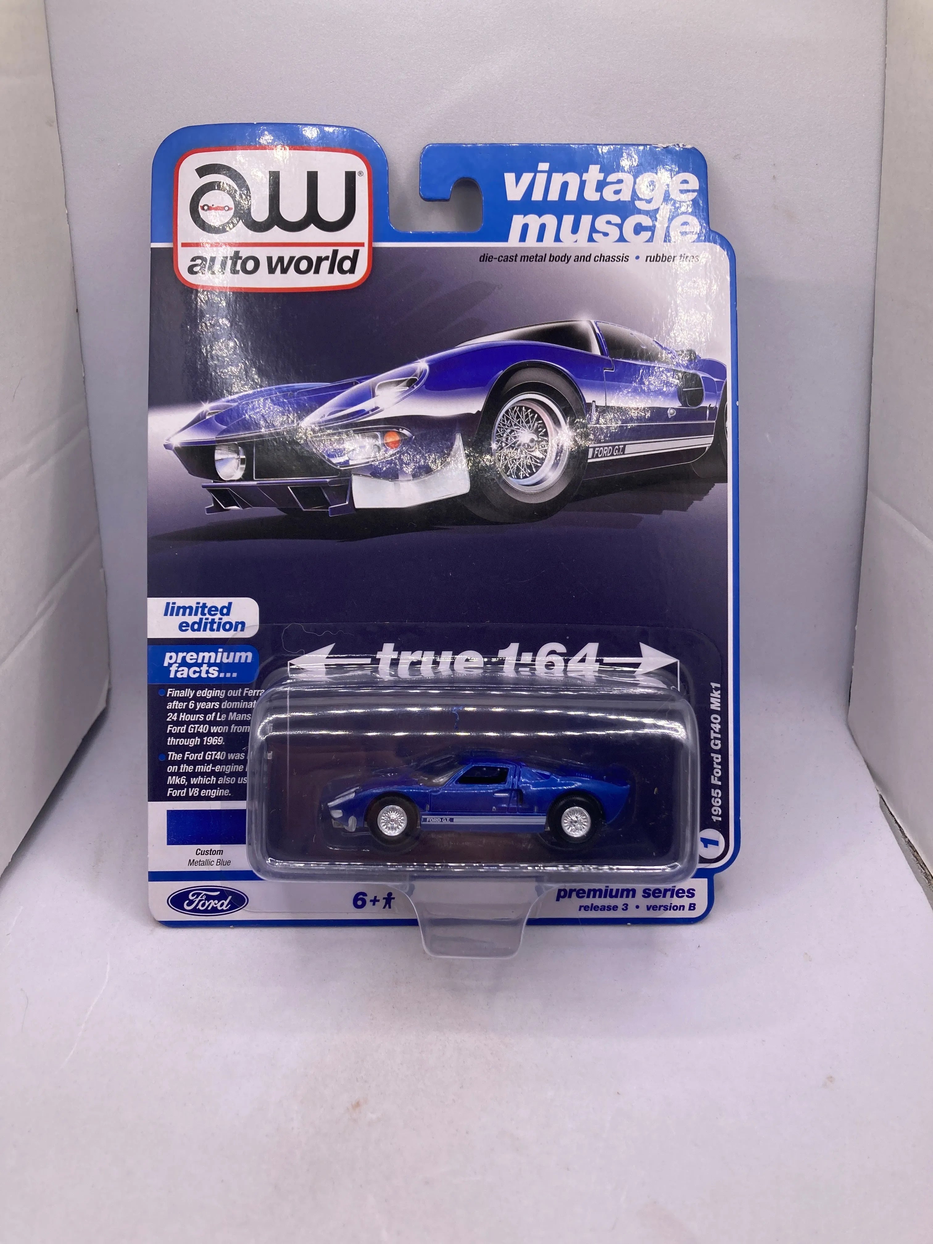 Auto World 1965 Ford GT40 MK1 Diecast