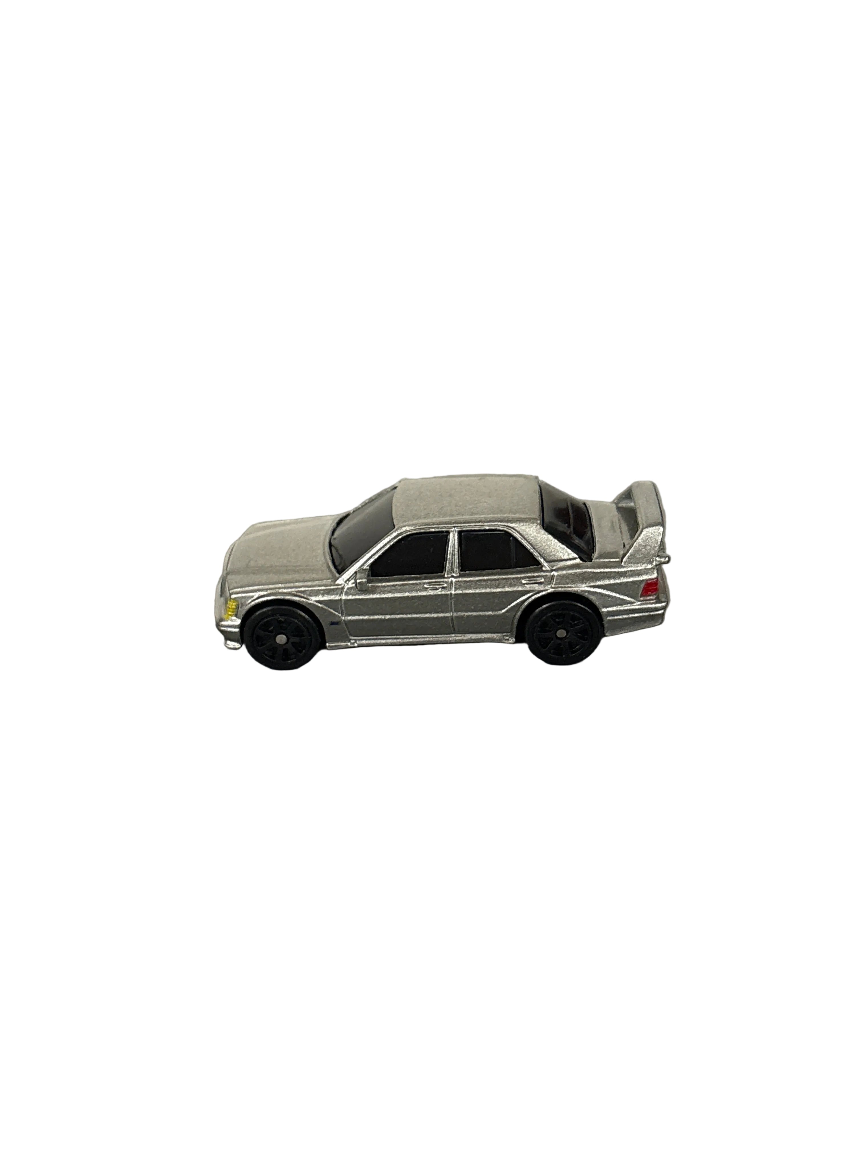 Maisto 1990 Mercedes-Benz 190 E Diecast