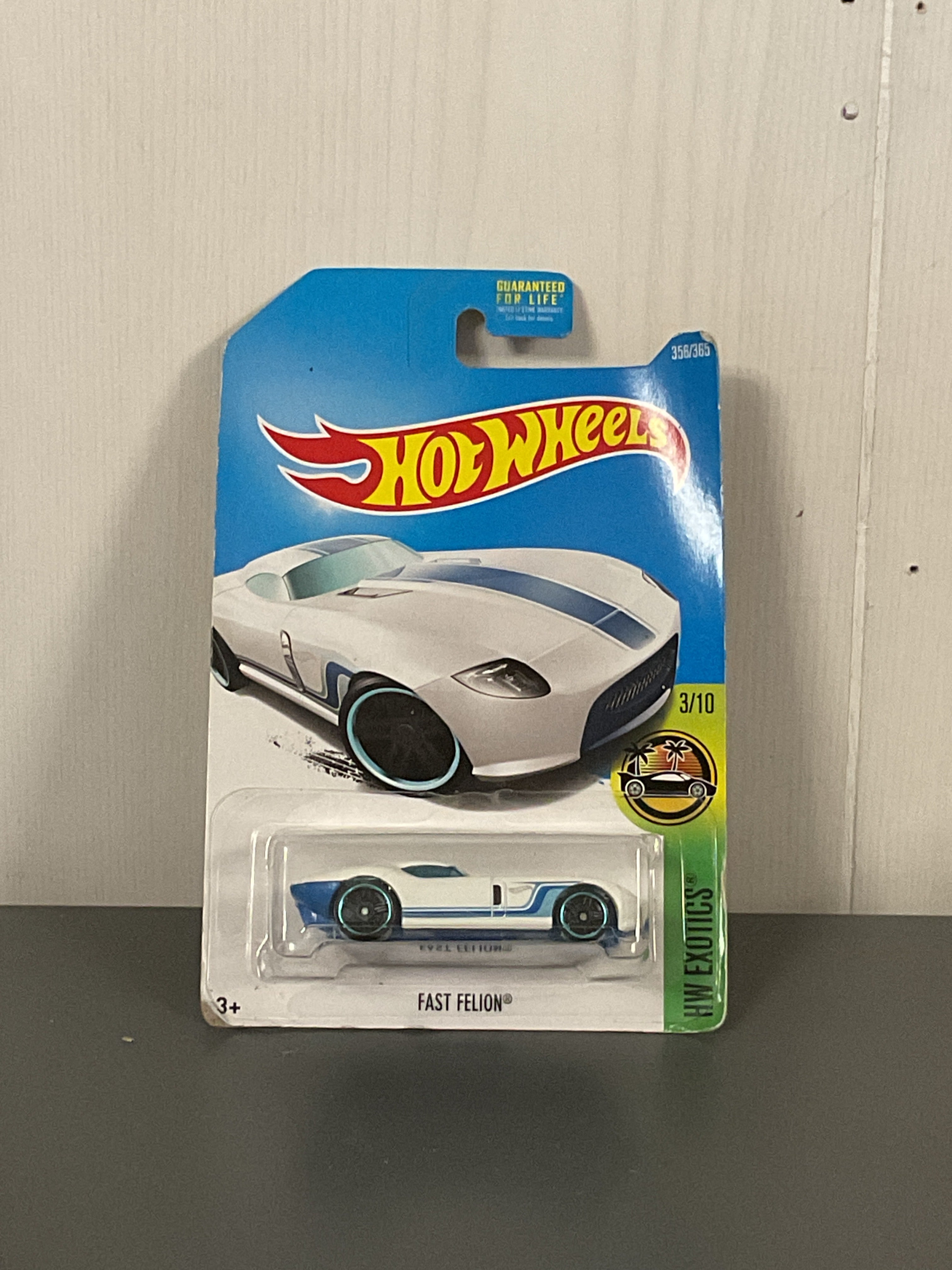 Hot Wheels Fast Felion Diecast White