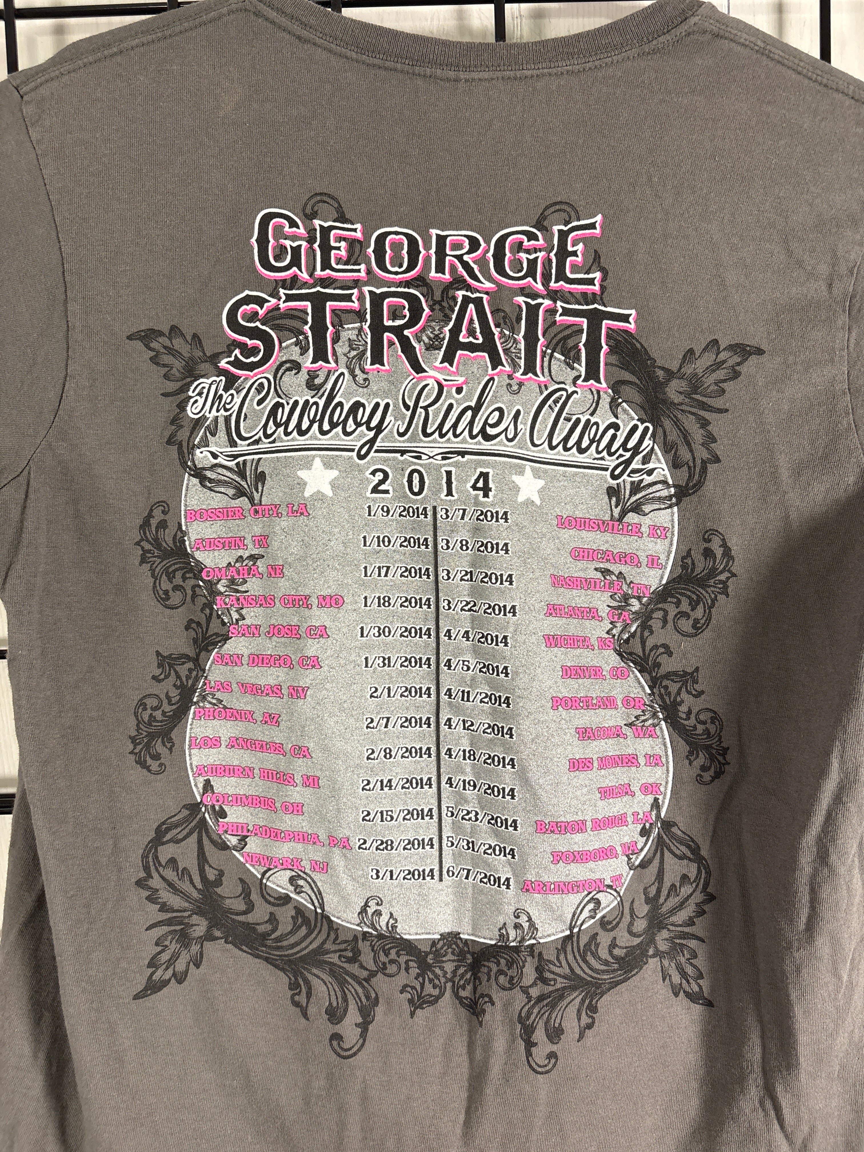 Gildan George Strait T Shirt gray