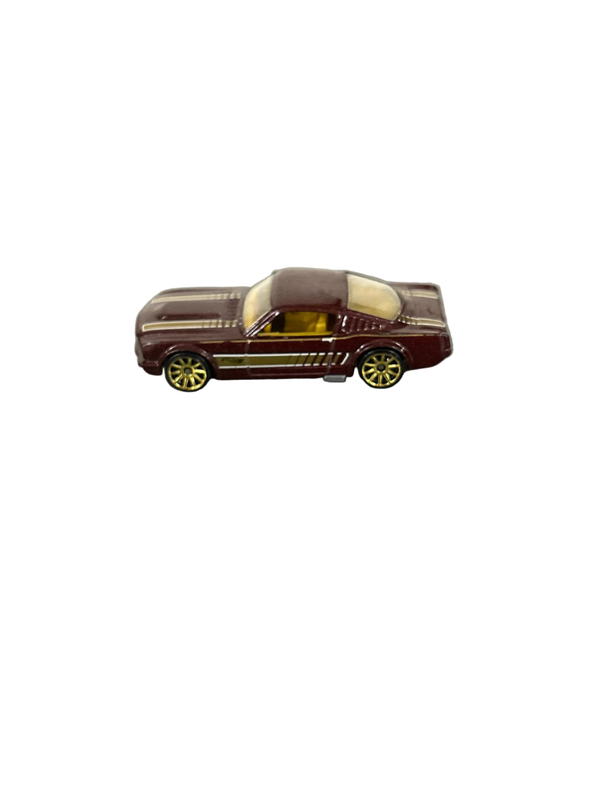 Hot Wheels 65 Mustang Fastback Diecast