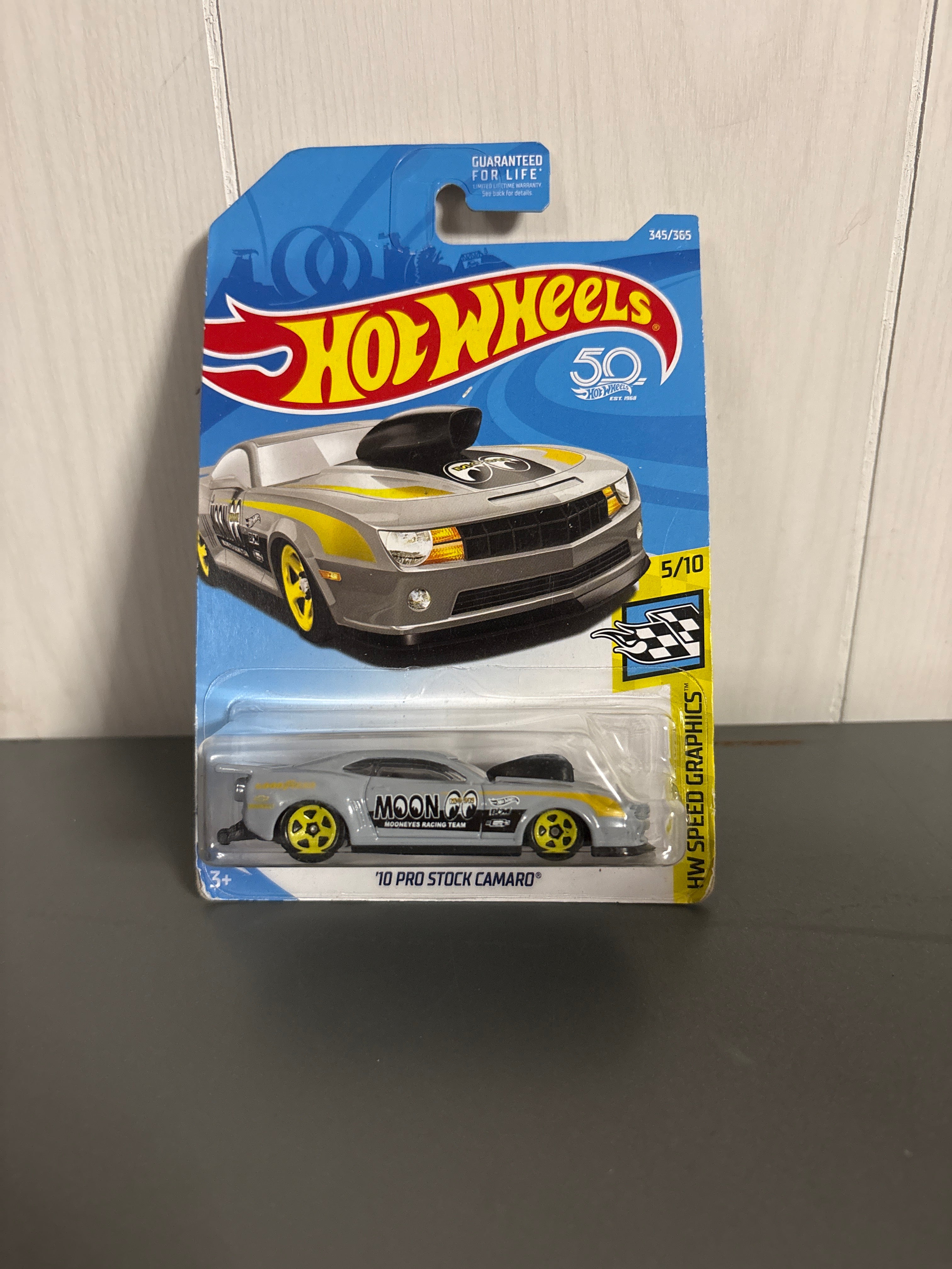 Hot Wheels 10 Pro Stock Camaro Diecast