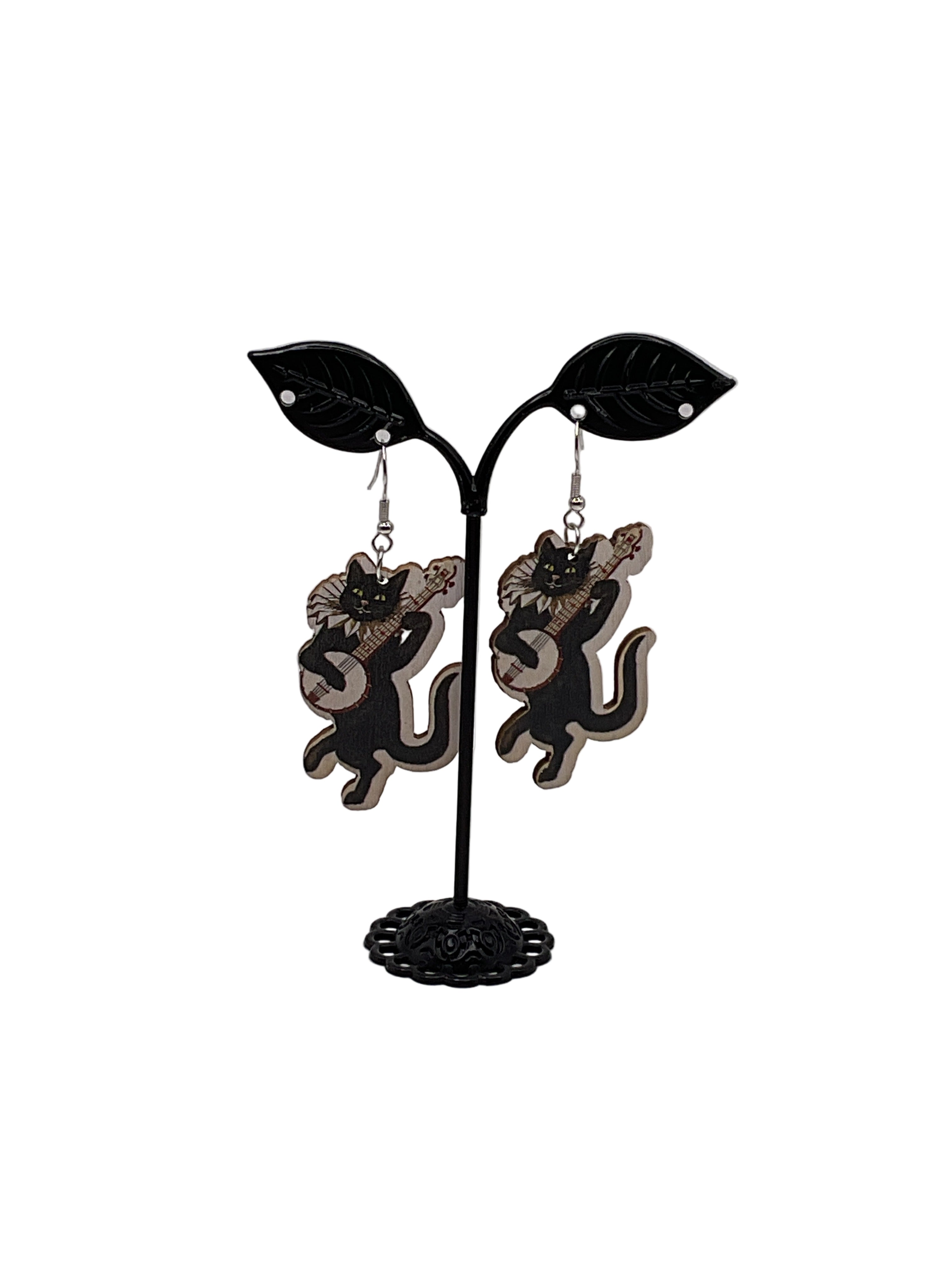 लकड़ी की बिल्ली की बालियाँ