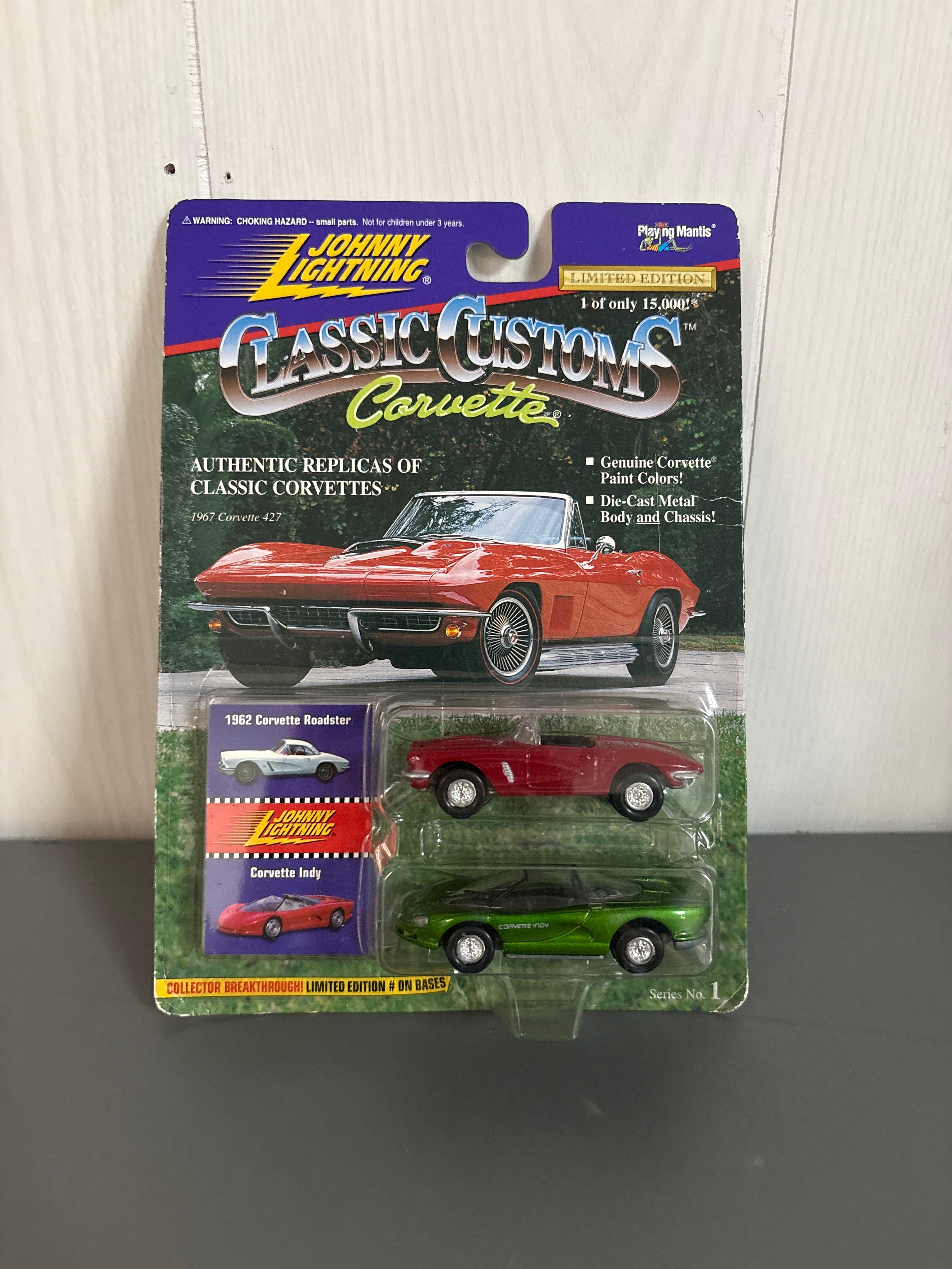 Johnny Lightning 1962 Corvette Roadster Corvette Indy Diecast