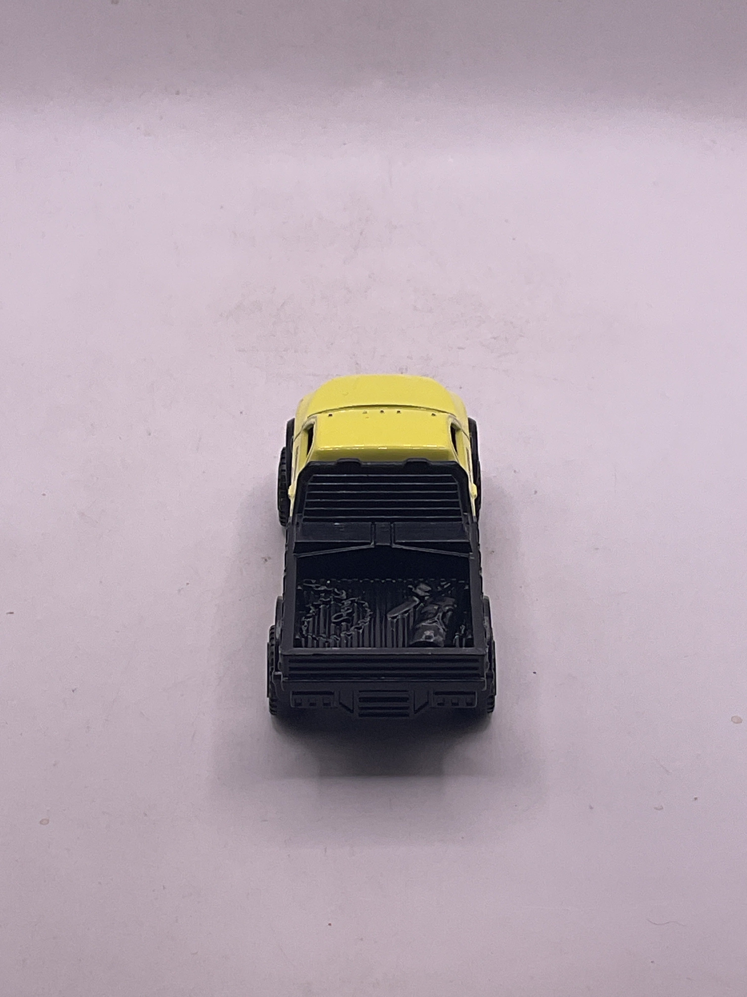 Matchbox ‘16 Dodge Ram Flatbed Diecast Yellow