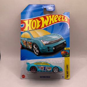 Hot Wheels 08 Ford Focus Diecast