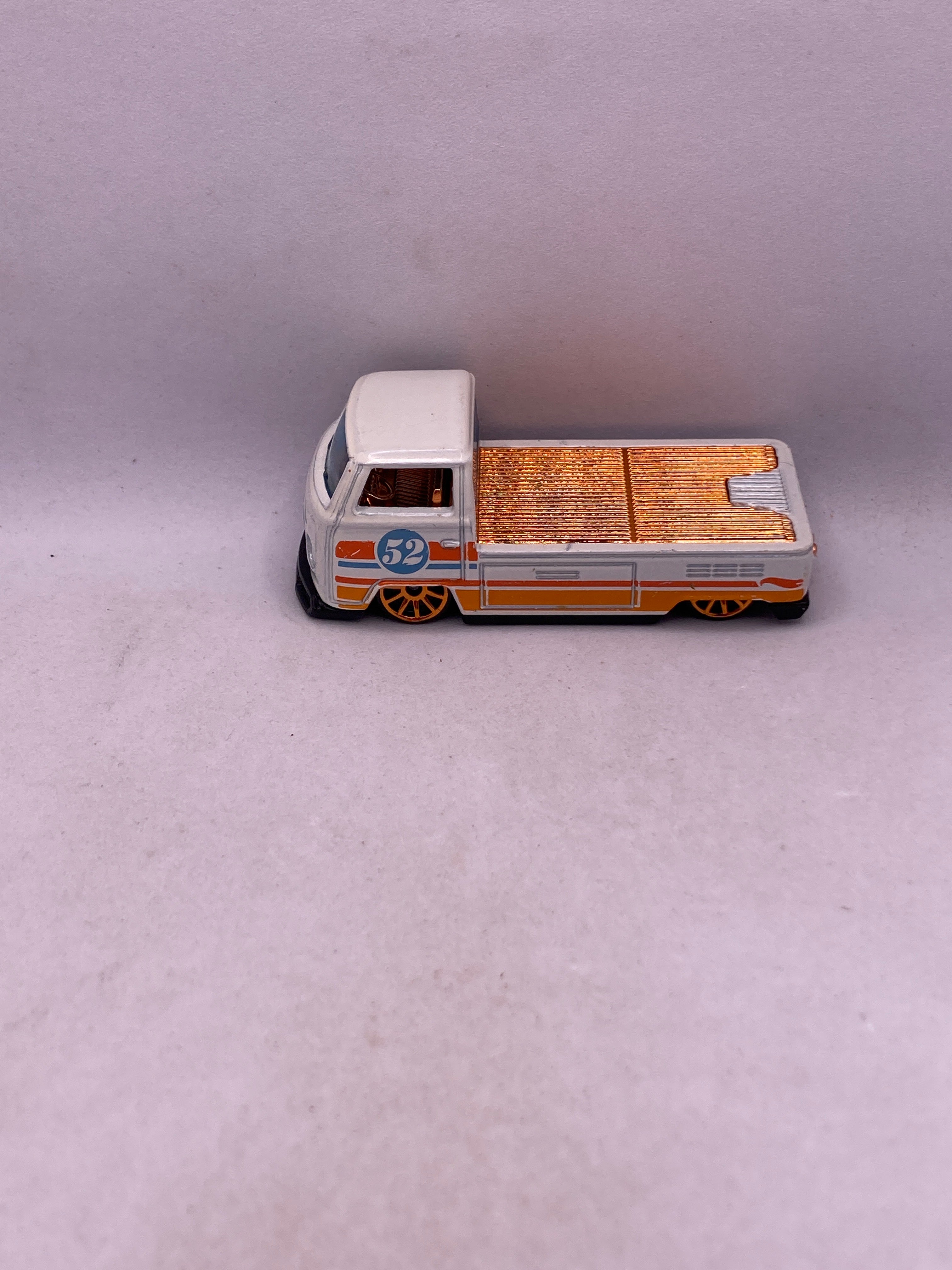 Hot Wheels Volkswagen T2 Pickup Diecast