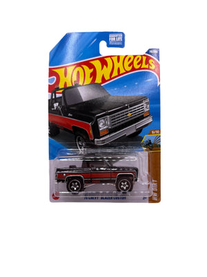 Hot Wheels 75 Chevy Blazer Custom Diecast