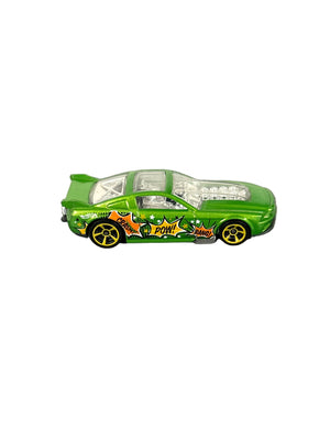 Hot Wheels 13 Ford Mustang GT Diecast green
