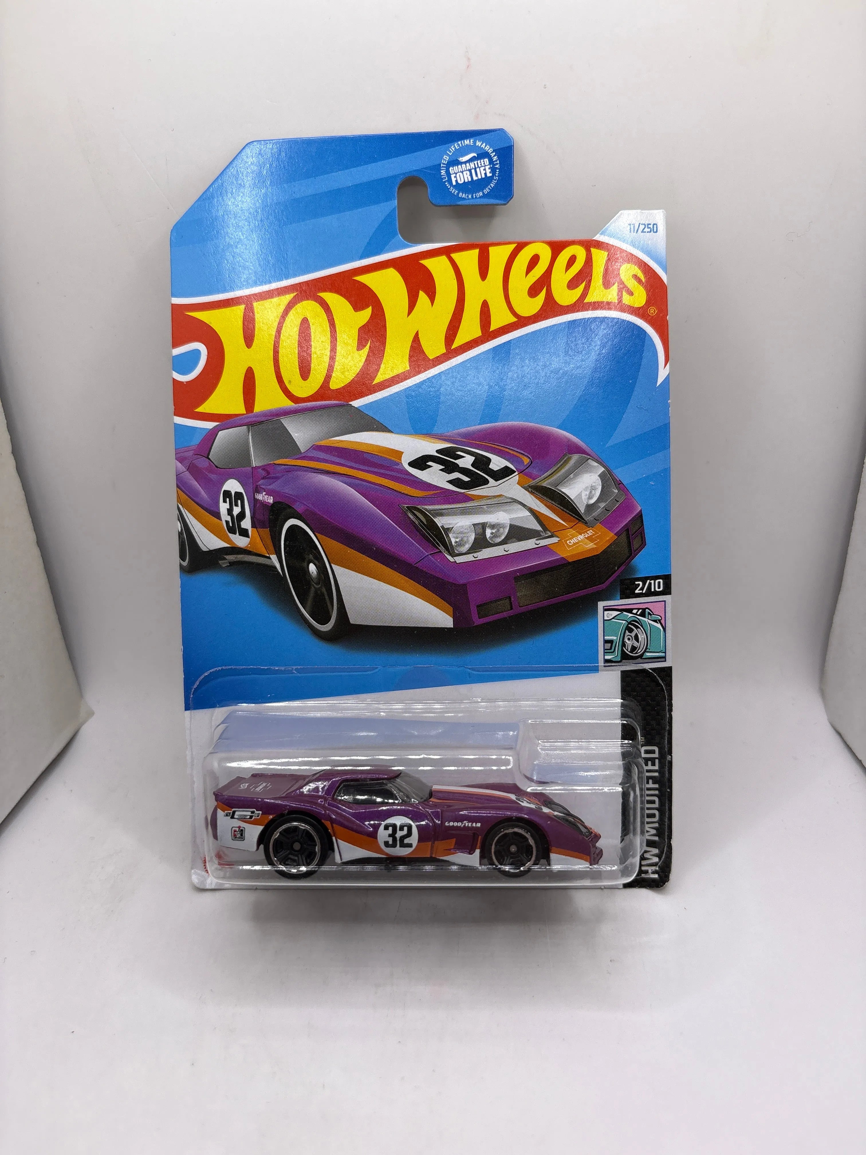 Hot Wheels 76 Greenwood Corvette Diecast
