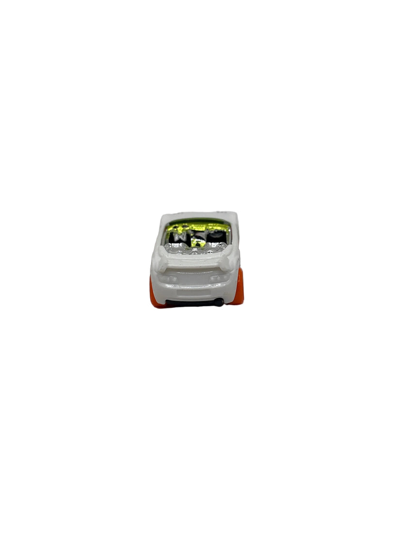 Hot Wheels Trak-Tune Diecast white