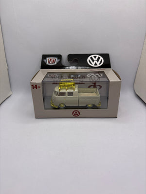 M2 1959 VW Double Cab Truck USA Model Diecast