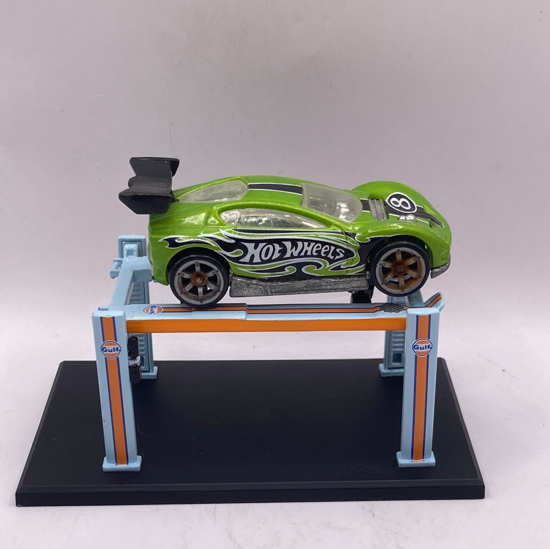 Hot Wheels Synkro Diecast