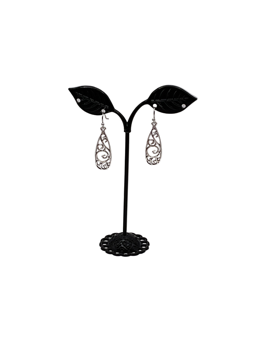 Silver filigree earrings