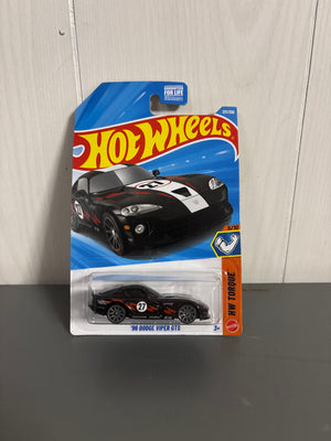 Hot Wheels 96 Dodge Viper GTS Diecast