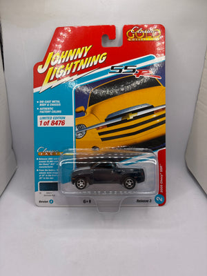 Johnny Lightning 2005 Chevy SSR Diecast