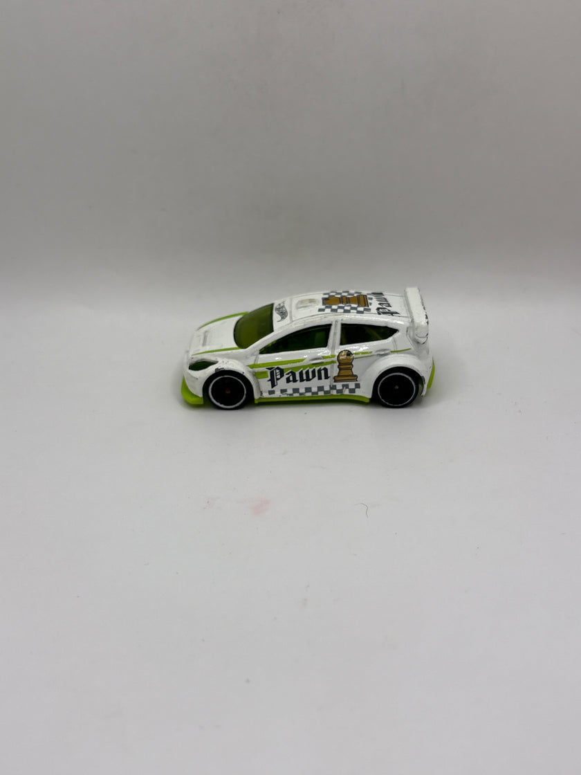 Hot Wheels 12 Ford Fiesta Diecast
