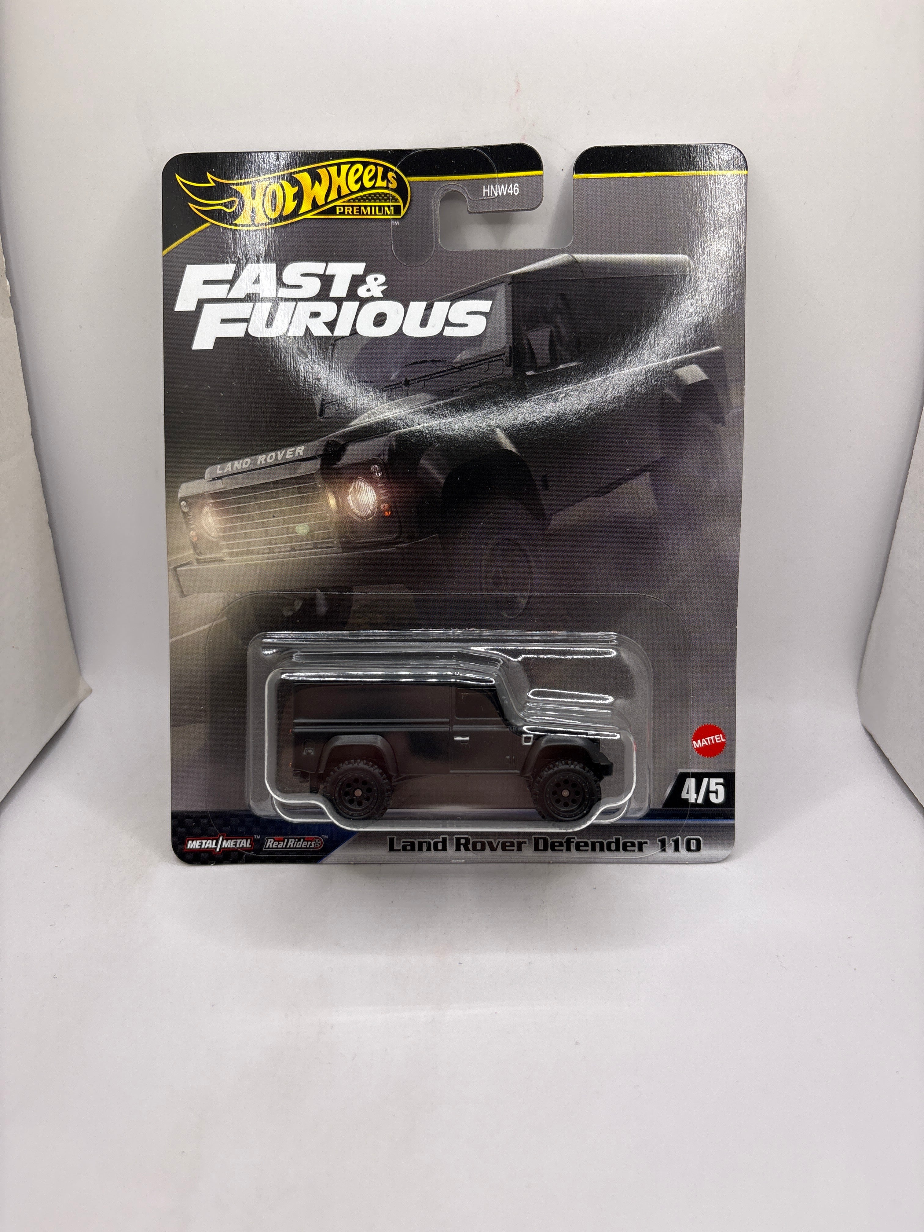 Hot Wheels Land Rover Defender 110 Diecast black