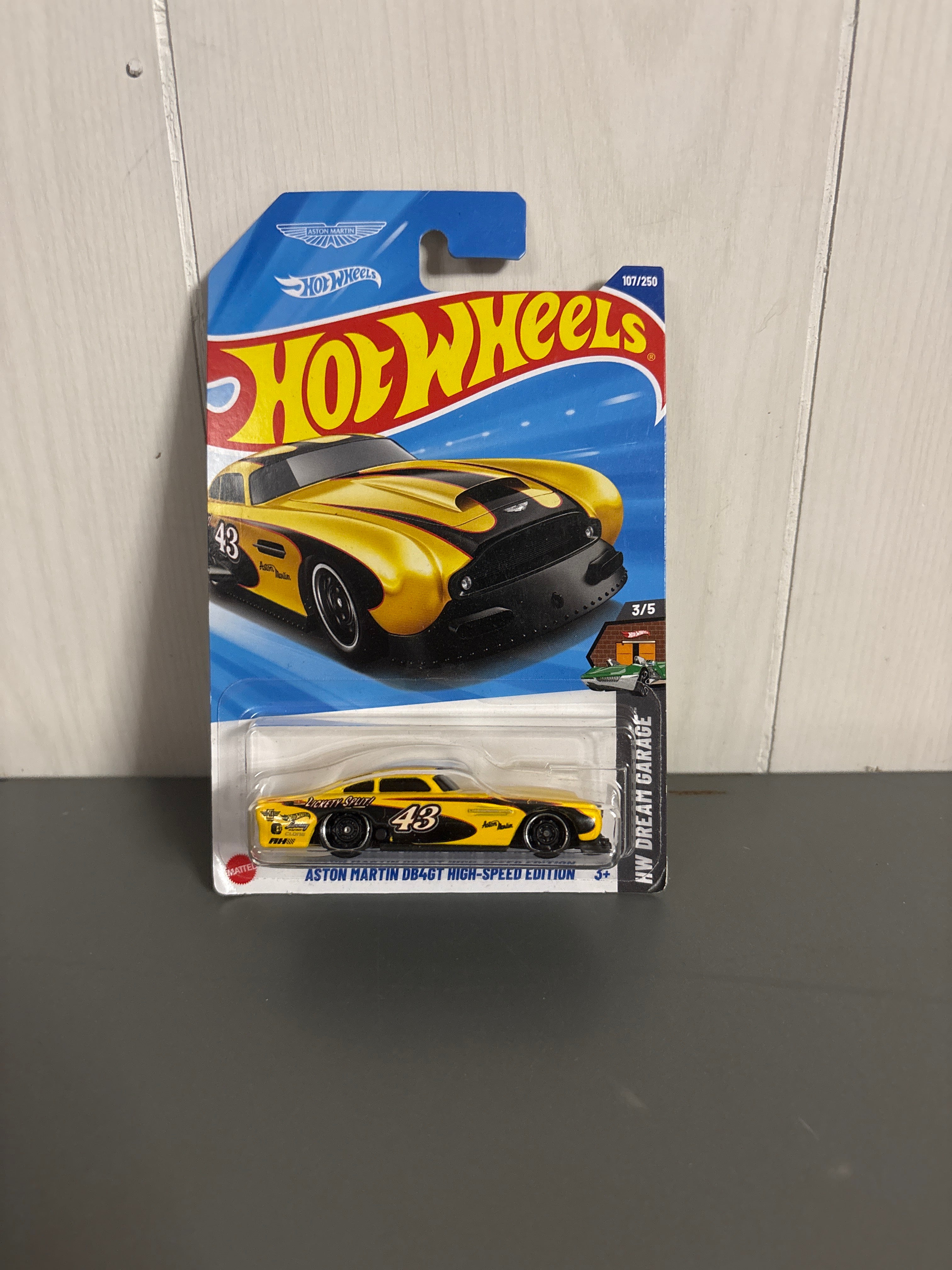 Hot Wheels Aston Martin DB4GT High-Speed Edition Diecast