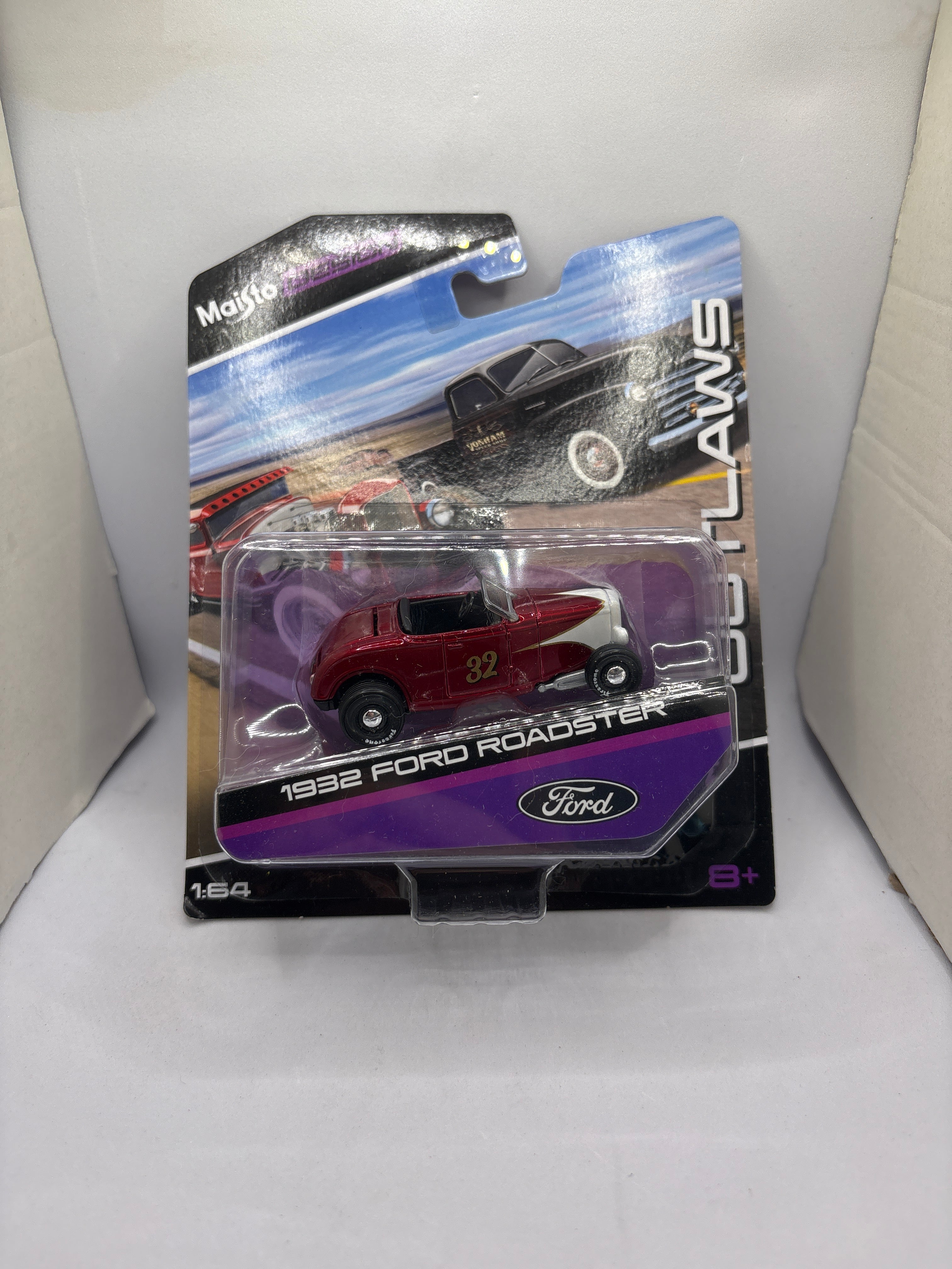 Maisto 1932 Ford Roadster Diecast