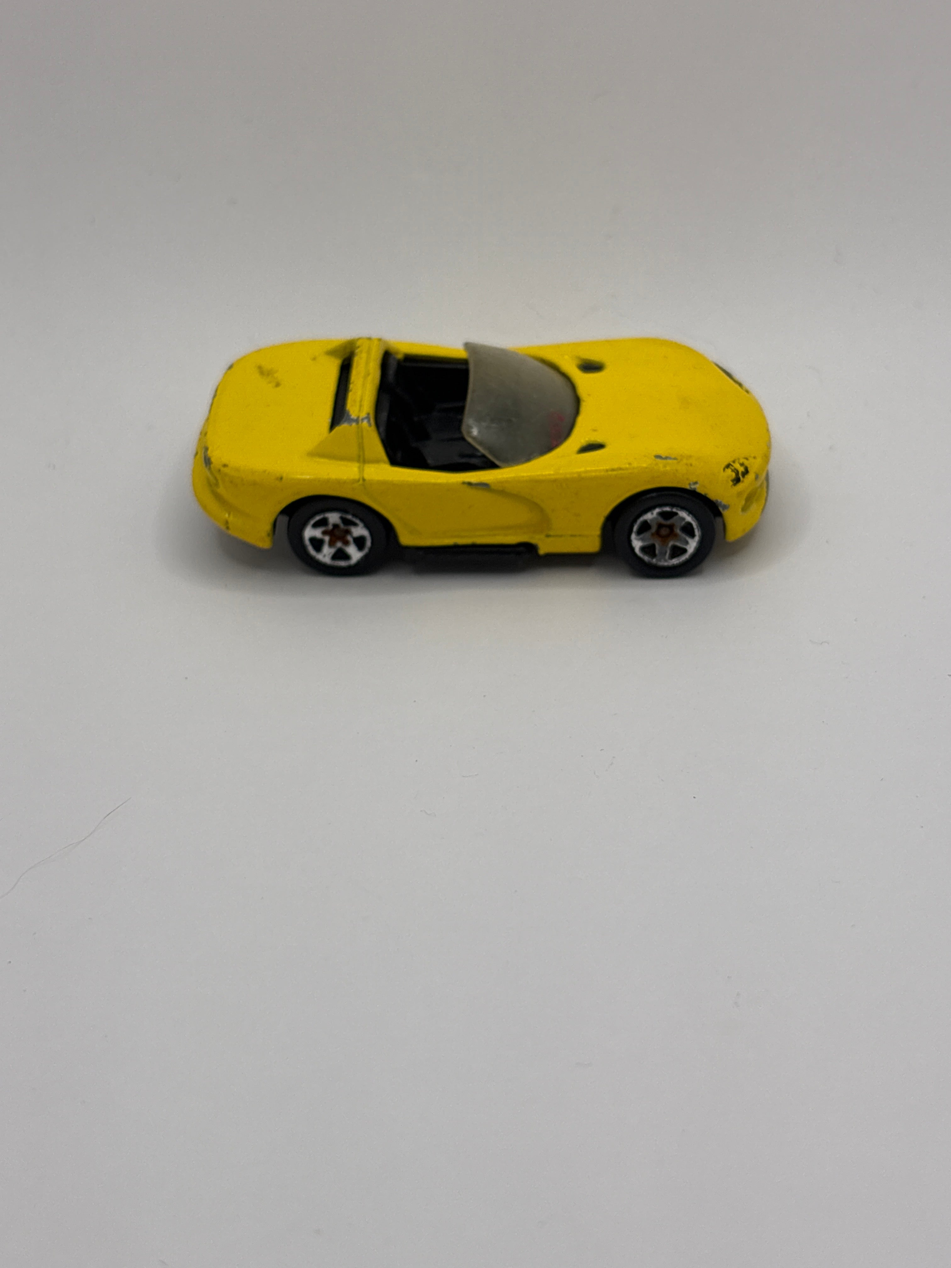 Hot Wheels Dodge Viper Diecast