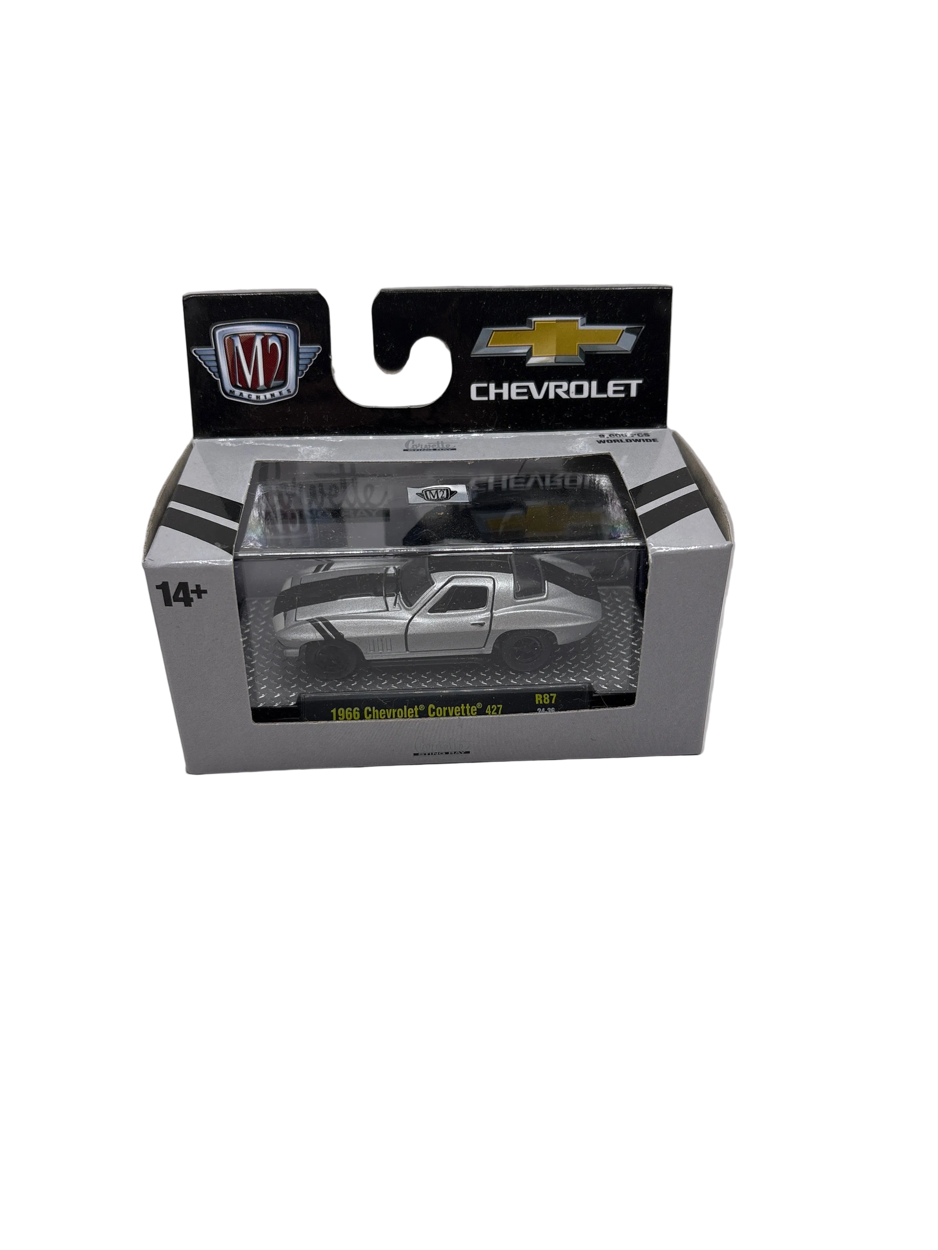 M2 1966 Chevrolet Corvette 427 Diecast