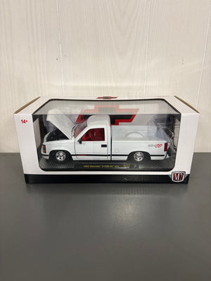 M2 1993 Chevrolet C1500 SS 454 Diecast