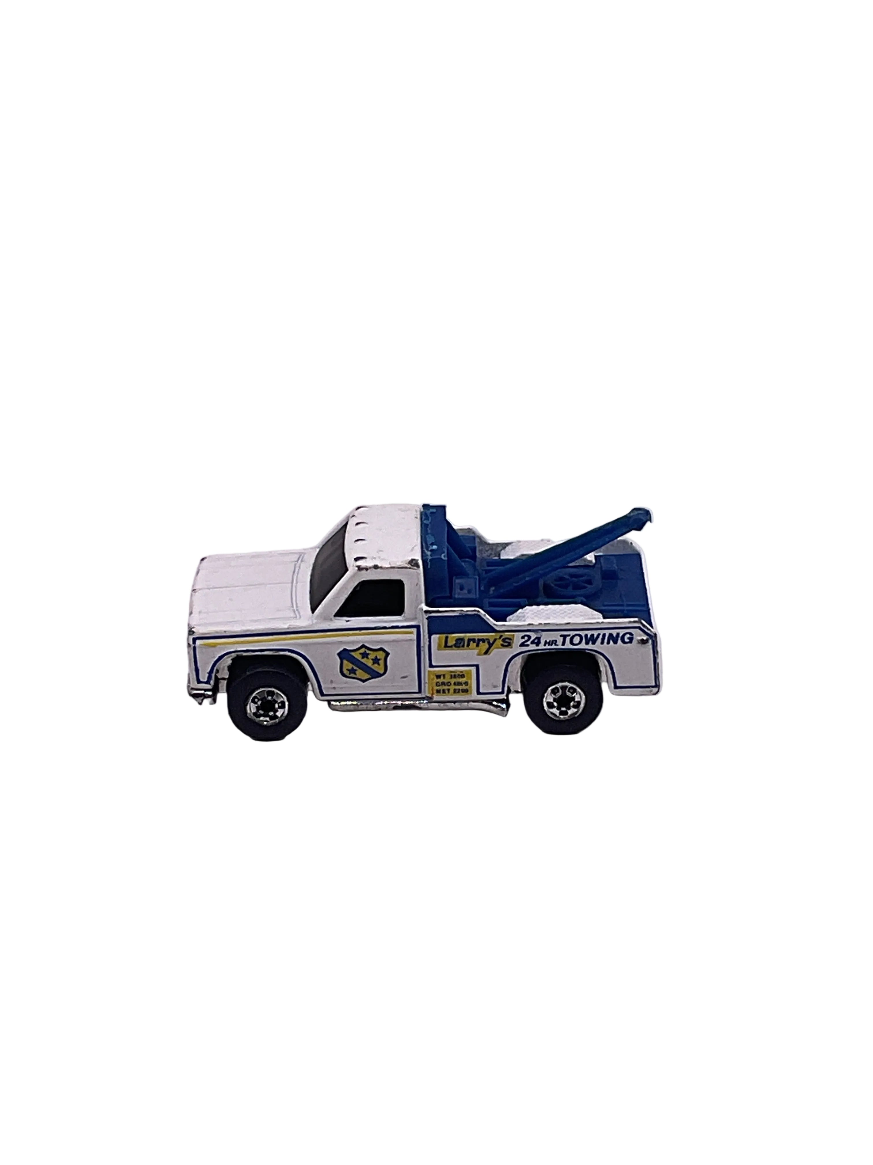 Hot Wheels Ramblin’ Wrecker Truck Diecast White