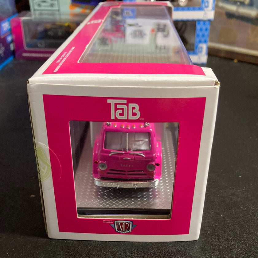 M2 1969 Dodge L600 & 1971 Dodge Charger R/T HEMI Diecast