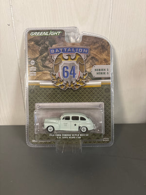Greenlight 1946 Ford Fordor Super Deluxe U.S. Navy Staff Car Diecast