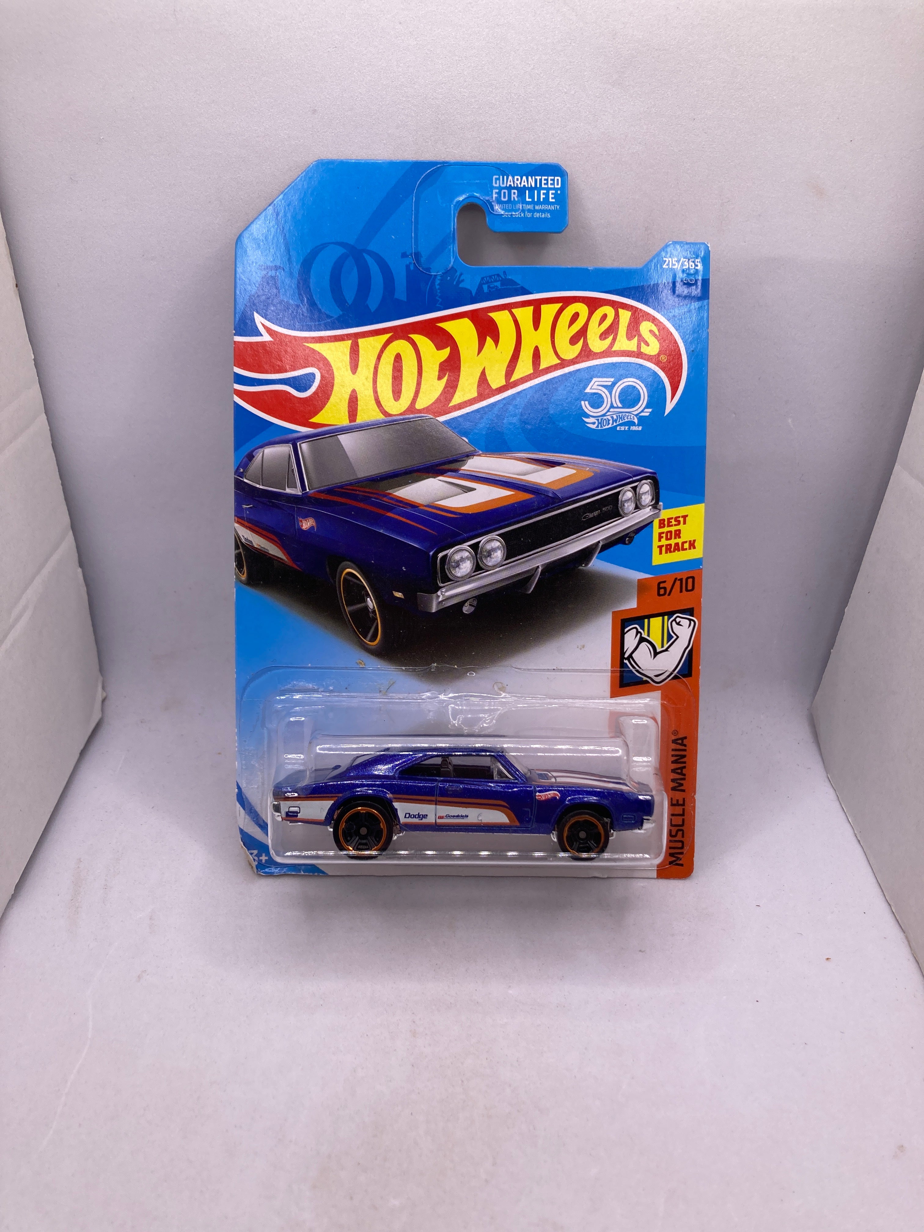 Hot Wheels 69 Dodge Charger 500 Diecast