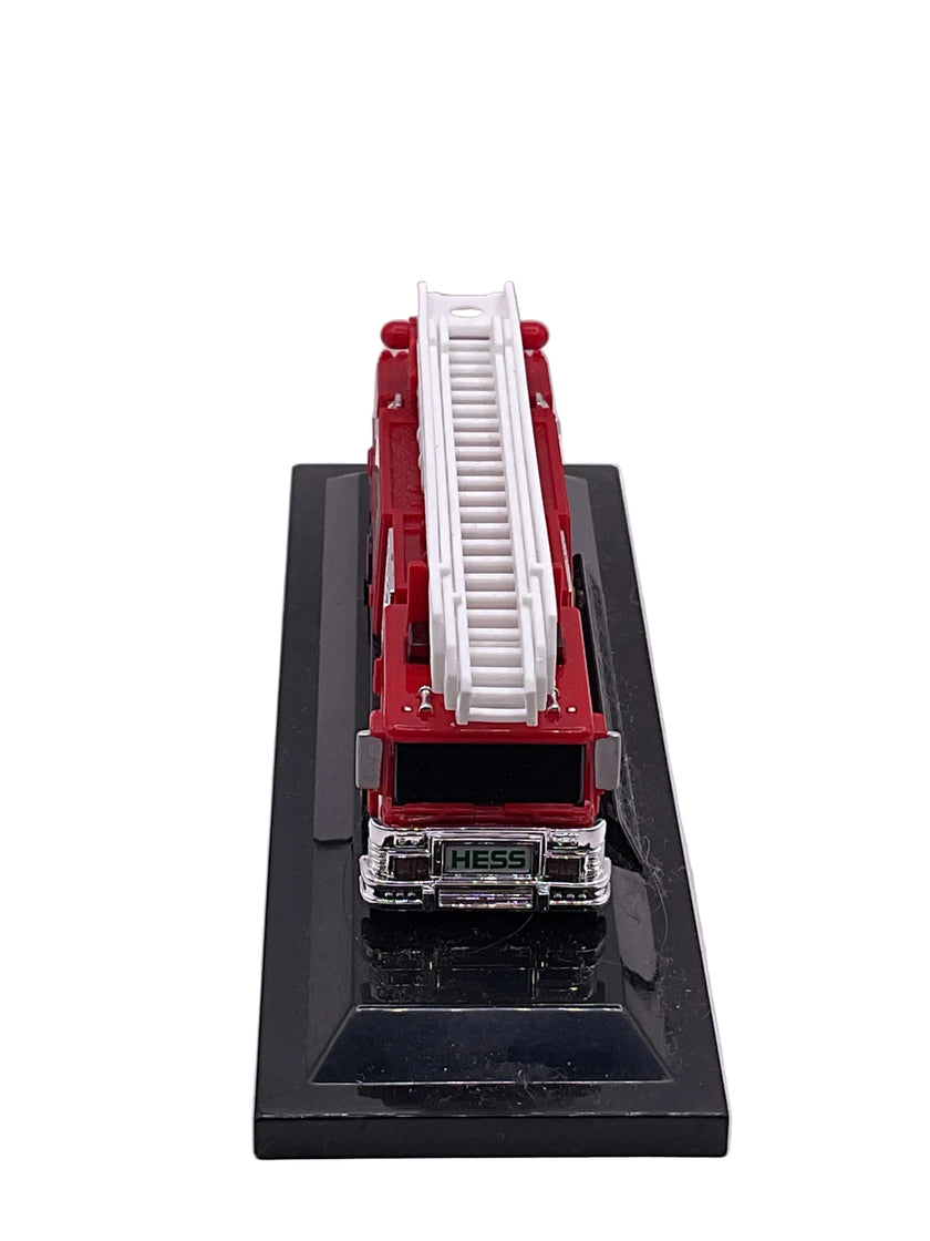 Hess Corp. ‘99 Hess Miniature Fire Truck Plastic Red