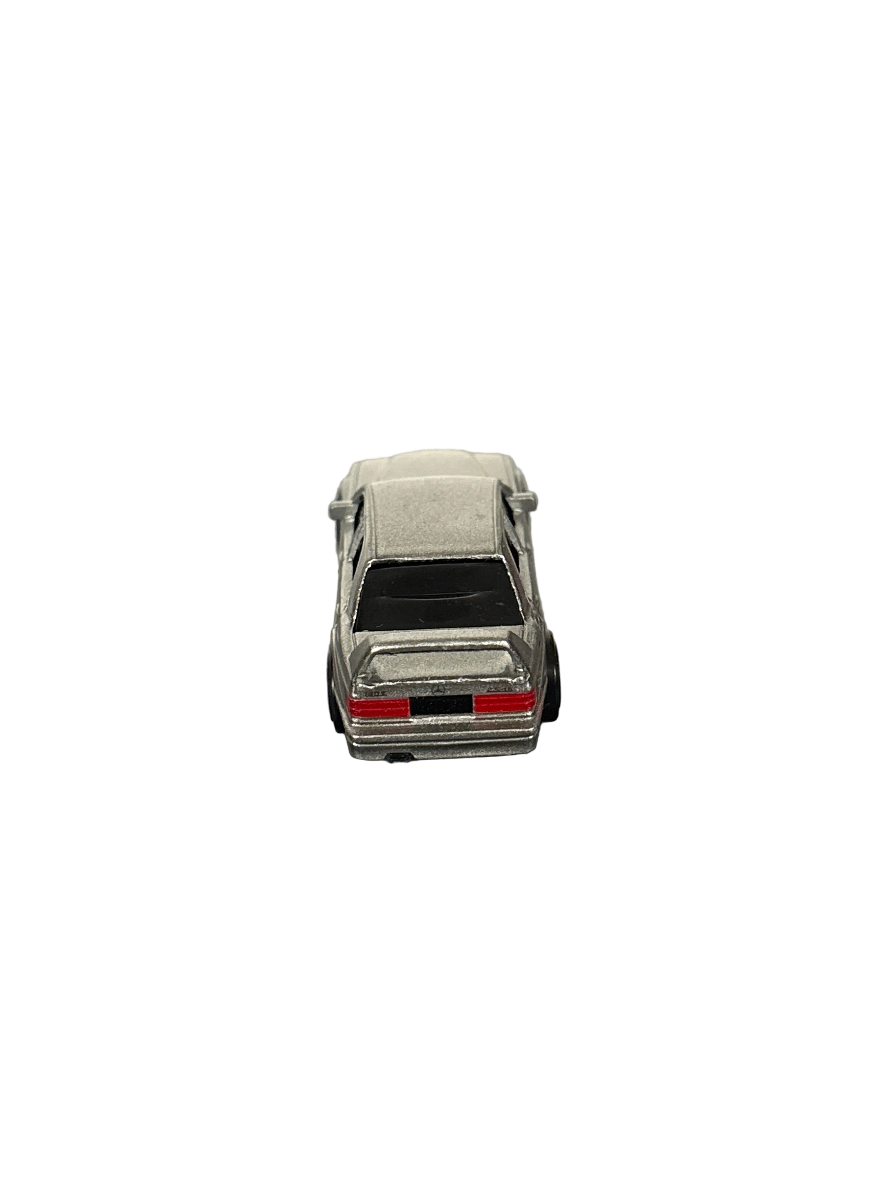 Maisto 1990 Mercedes-Benz 190 E Diecast